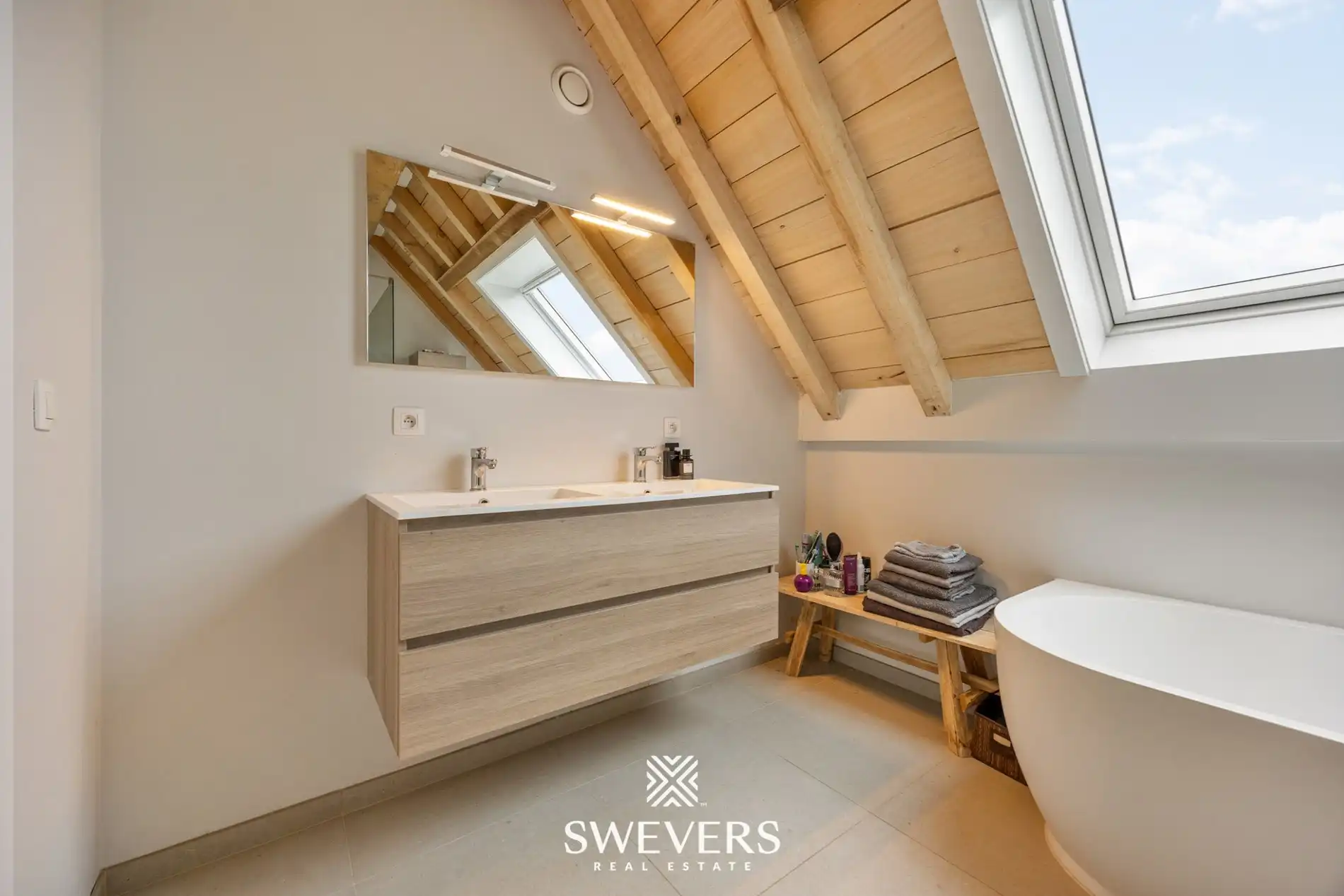 Comfort, luxe en energiezuinigheid in een recente woning te Kortessem foto 26