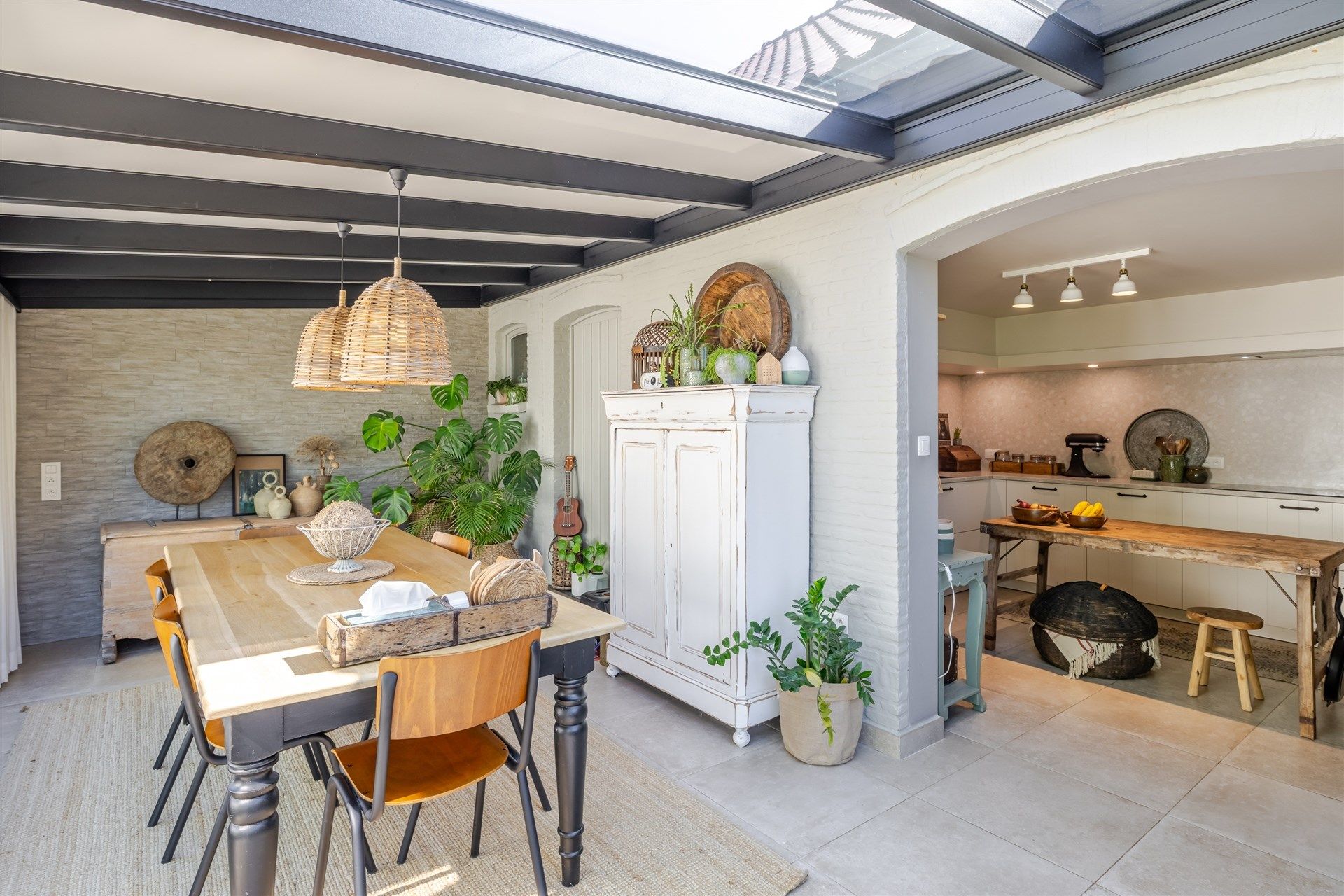 Karaktervolle open bebouwing met loods op groot perceel foto 10