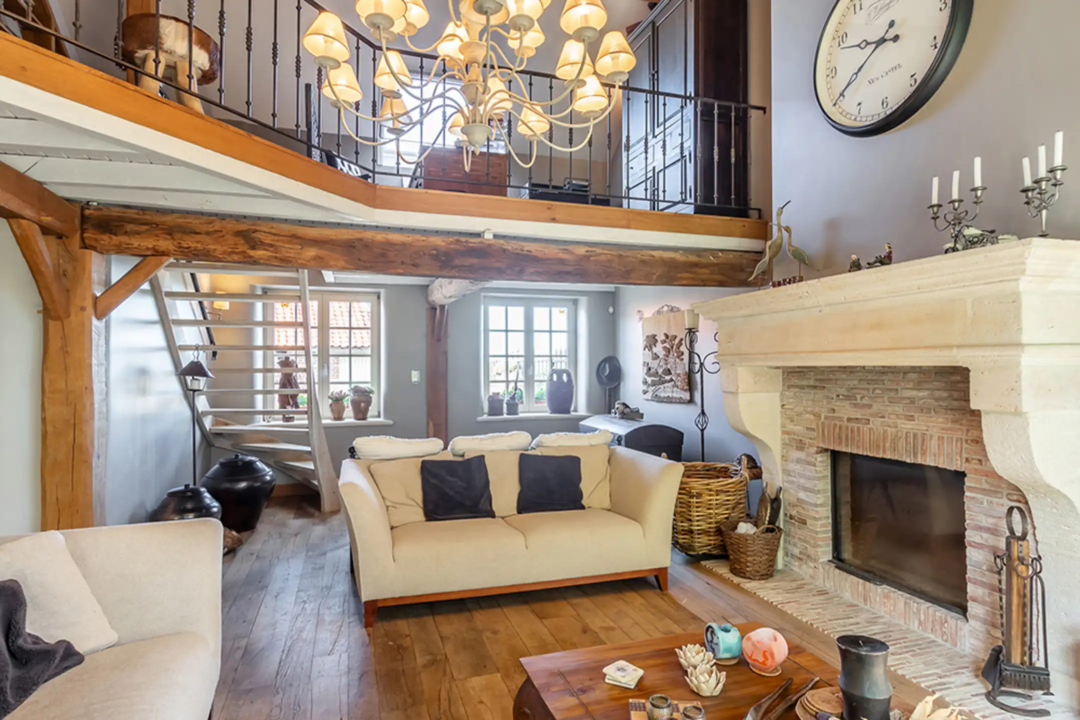 Gerestaureerde vierkantshoeve met B&B op 80 are grond foto 23