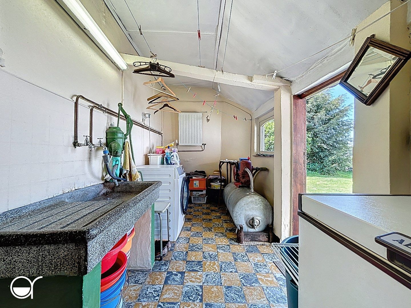 Hoeve gelegen op een perceel van 1546m² in Oostakker. foto 12