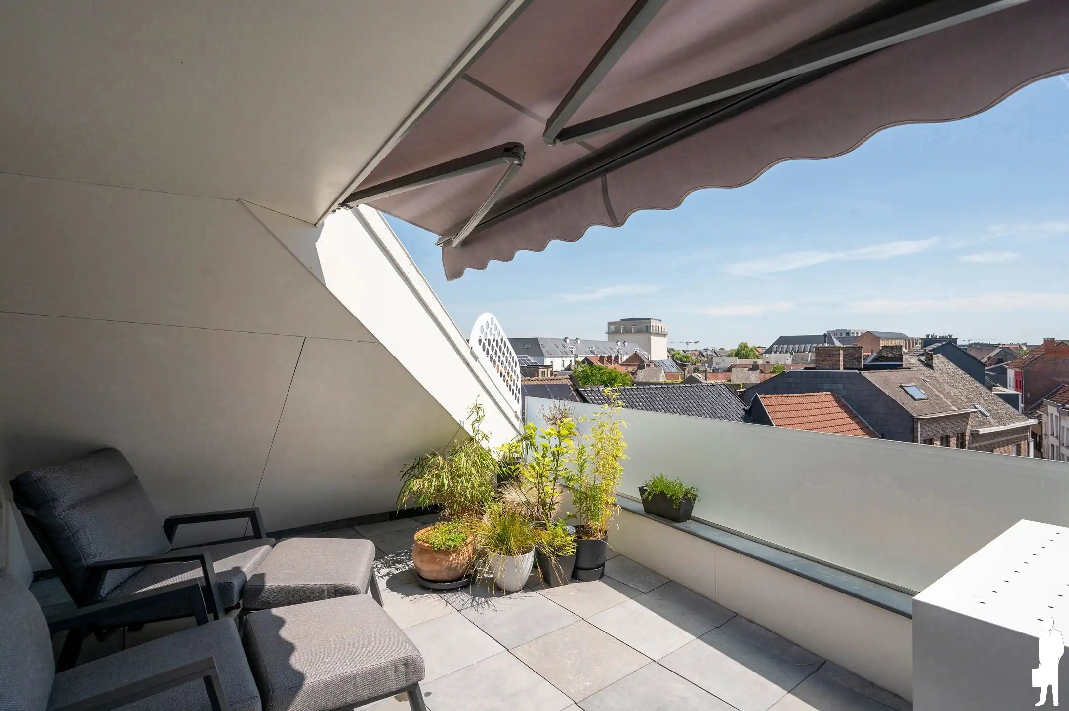 Prachtig appartement met 3 slaapkamers, bureauruimte en zuidoostgericht terras in hartje Mechelen. foto 16