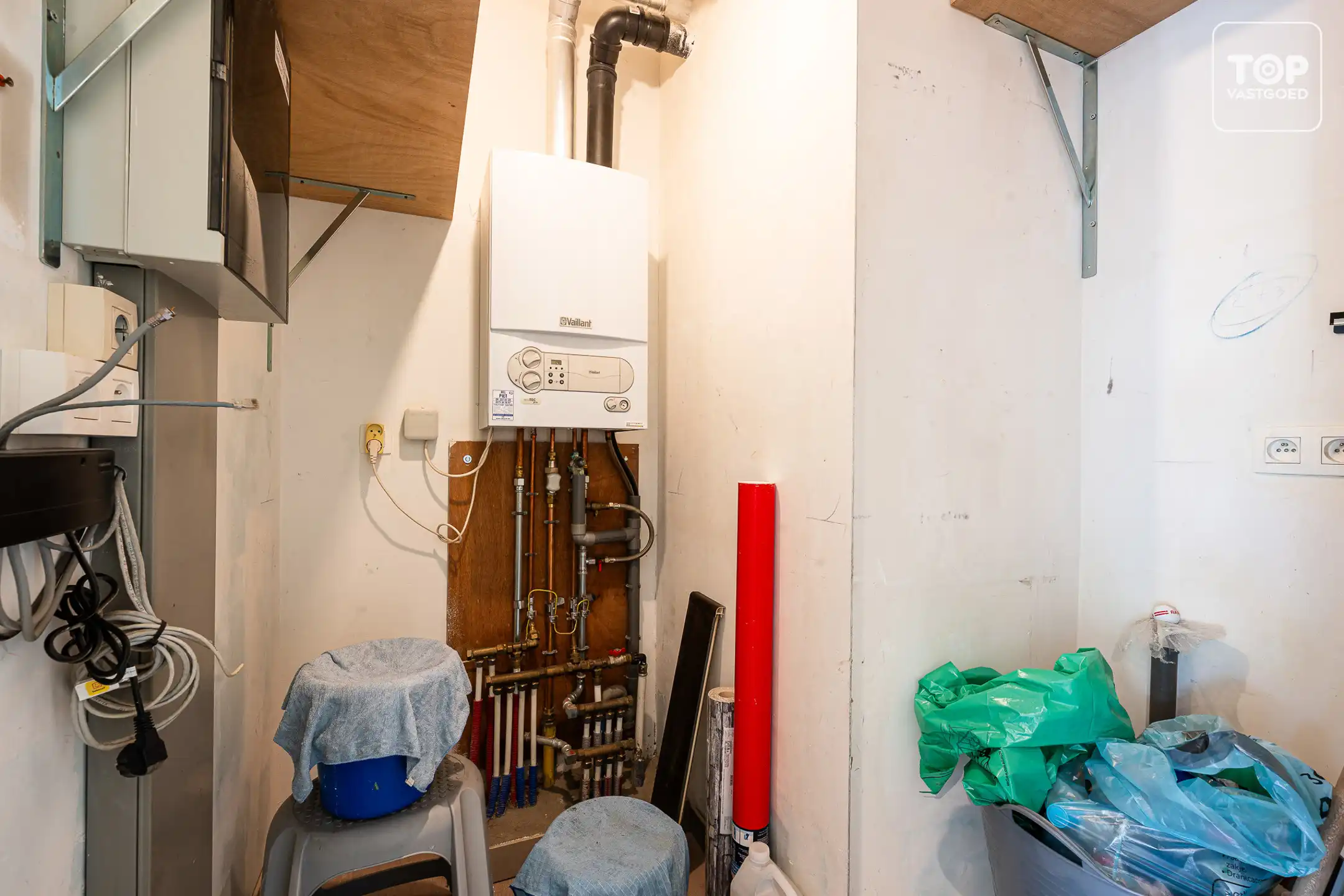 lichtrijk appartement met 1 slaapkamer en groene tuin foto 20