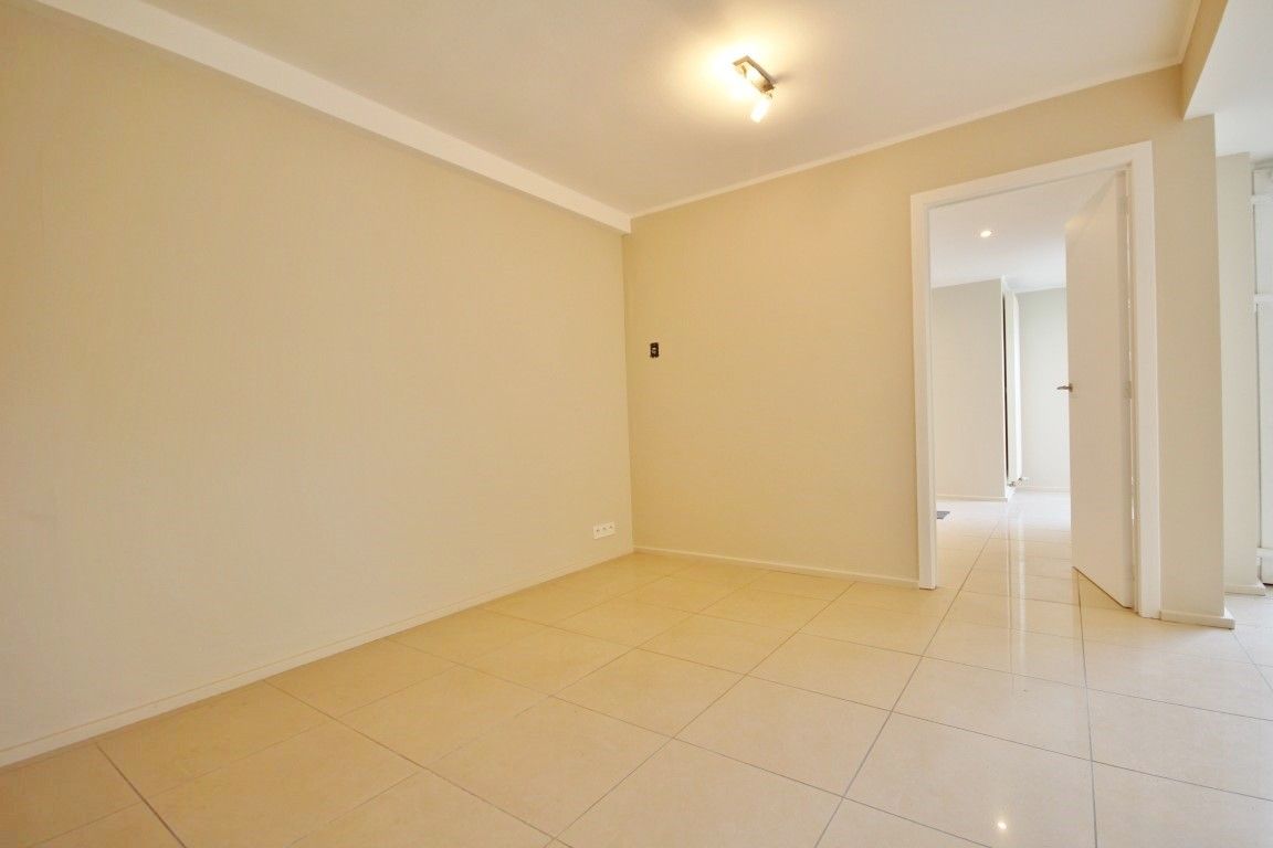 Gezellig gelijkvloers appartement te huur in het centrum van Sint-Truiden foto 12