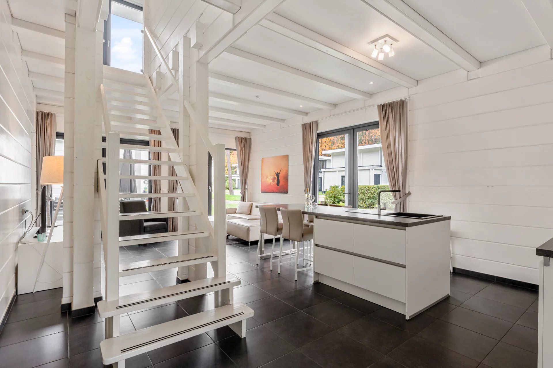 Luxe 4-persoonsvilla met sauna & jacuzzi – zorgeloze investering tot 2034! foto 6