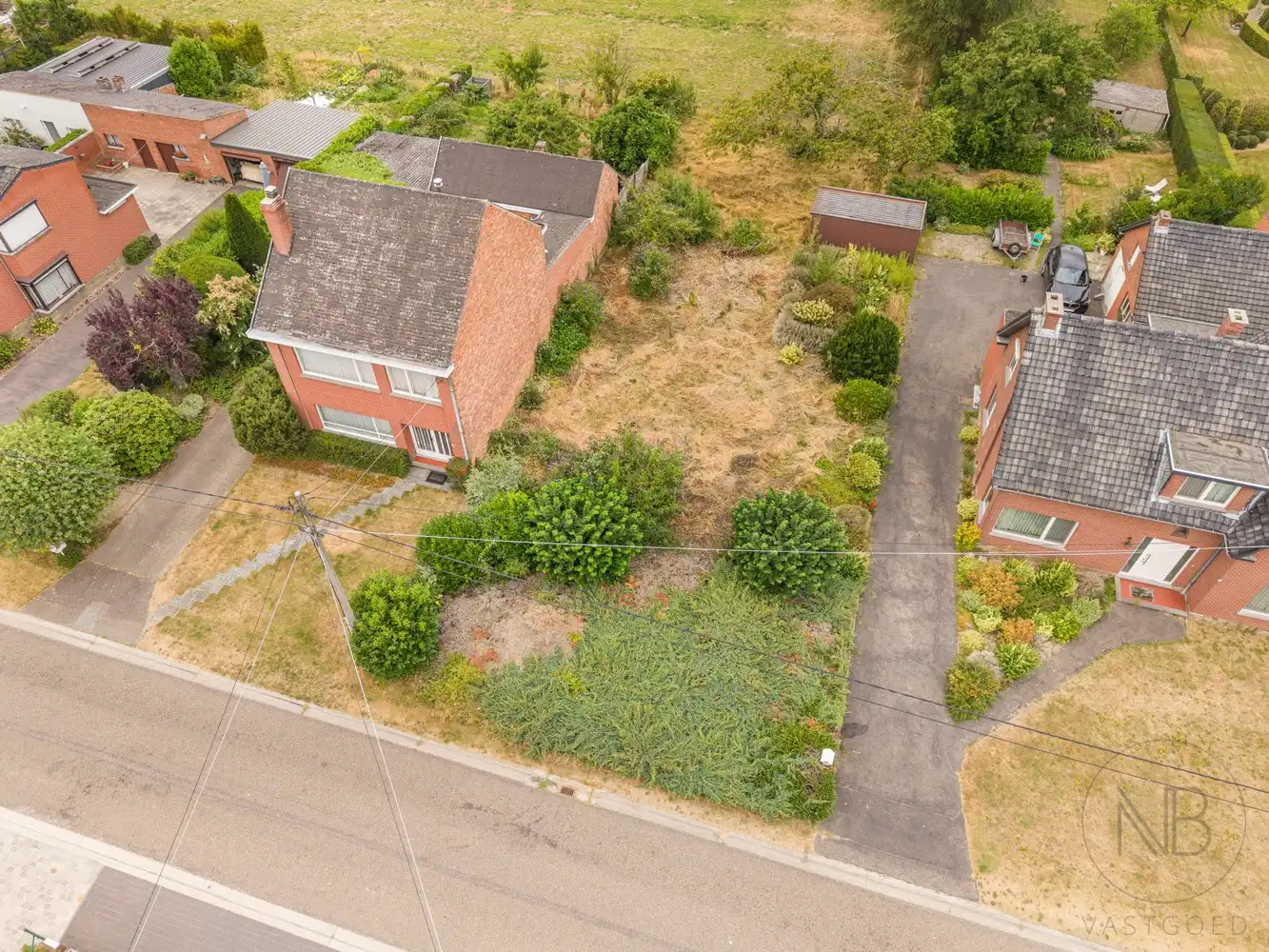 Ruime halfopen bebouwing op 618 m² DIEPENBEEK foto 2