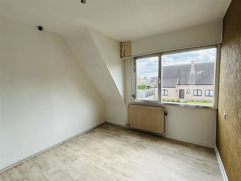 Te renoveren woning foto 12