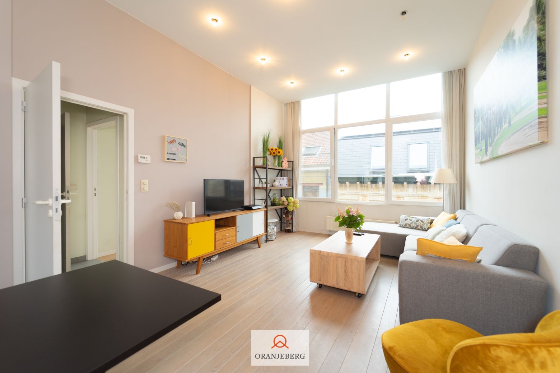 Mooi 2 slaapkamerappartement met uniek terras en autostaanplaats aan de Zuid foto 8