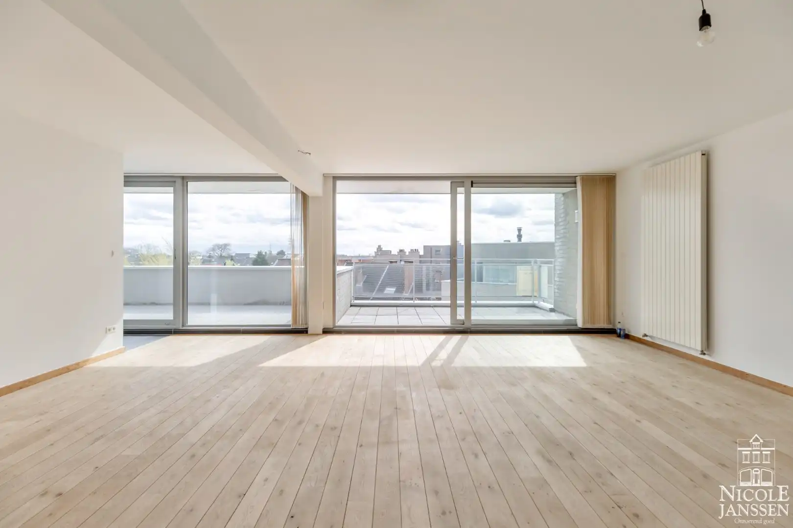 Luxe penthouse op de vierde verdieping met ruime terrassen foto 5