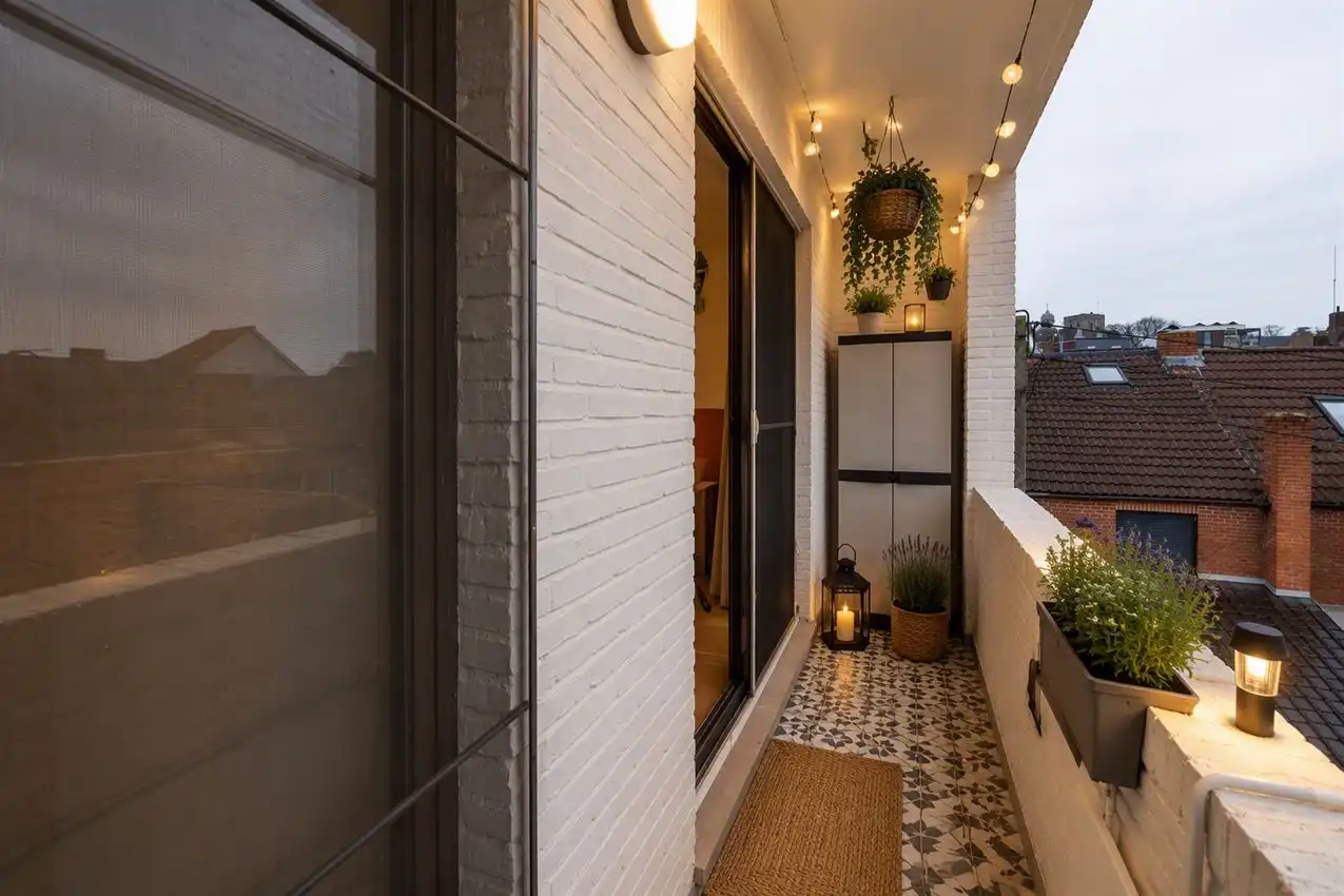 Instapklaar, volledig gerenoveerd appartement met twee terrassen foto 18