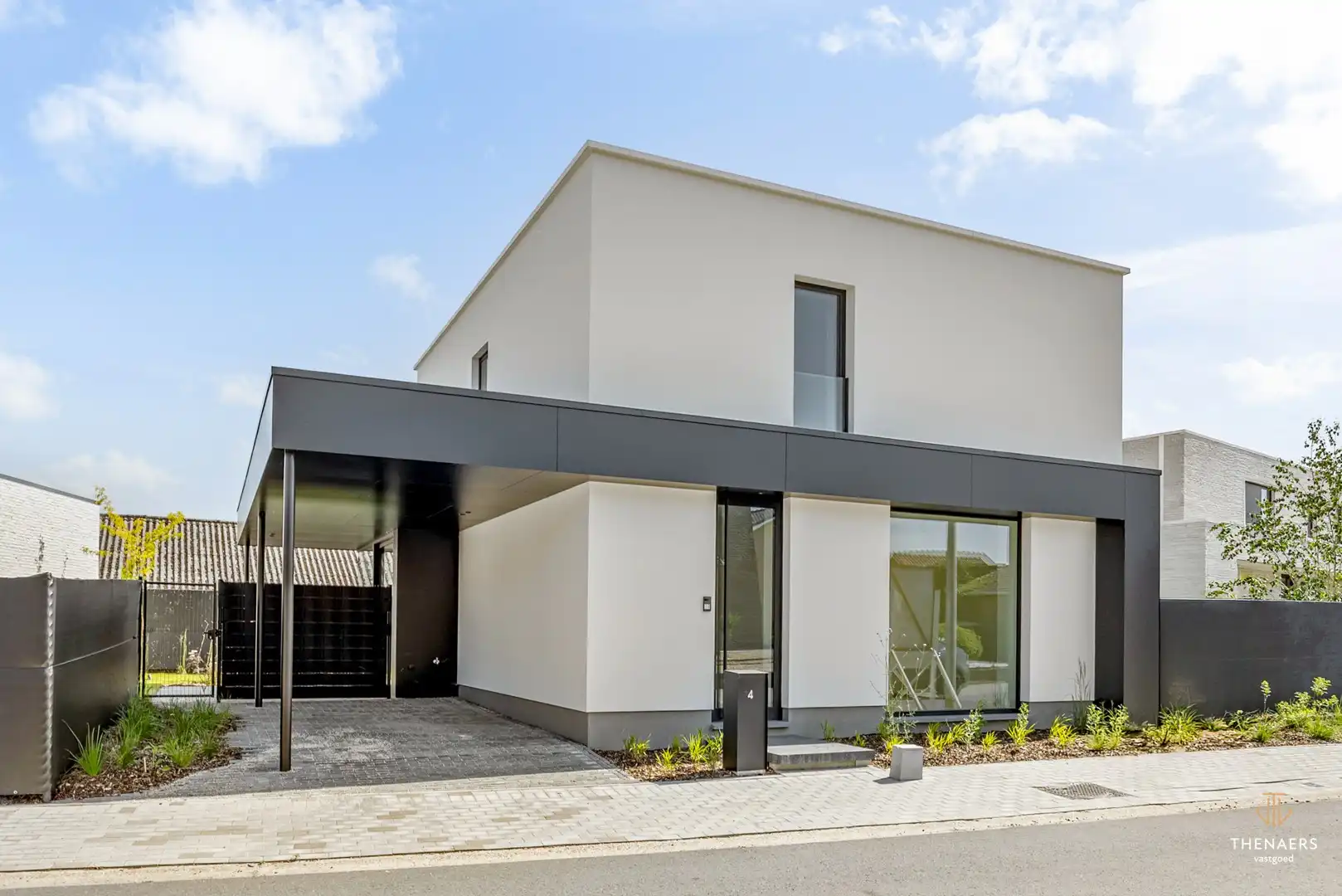 Strakke en luxueus gerenoveerde open bebouwing met hoogwaardige afwerking en EPC A in Sint-Truiden (Wilderen).  Aankoop aan 6% btw mogelijk onder voorwaarden. foto 34