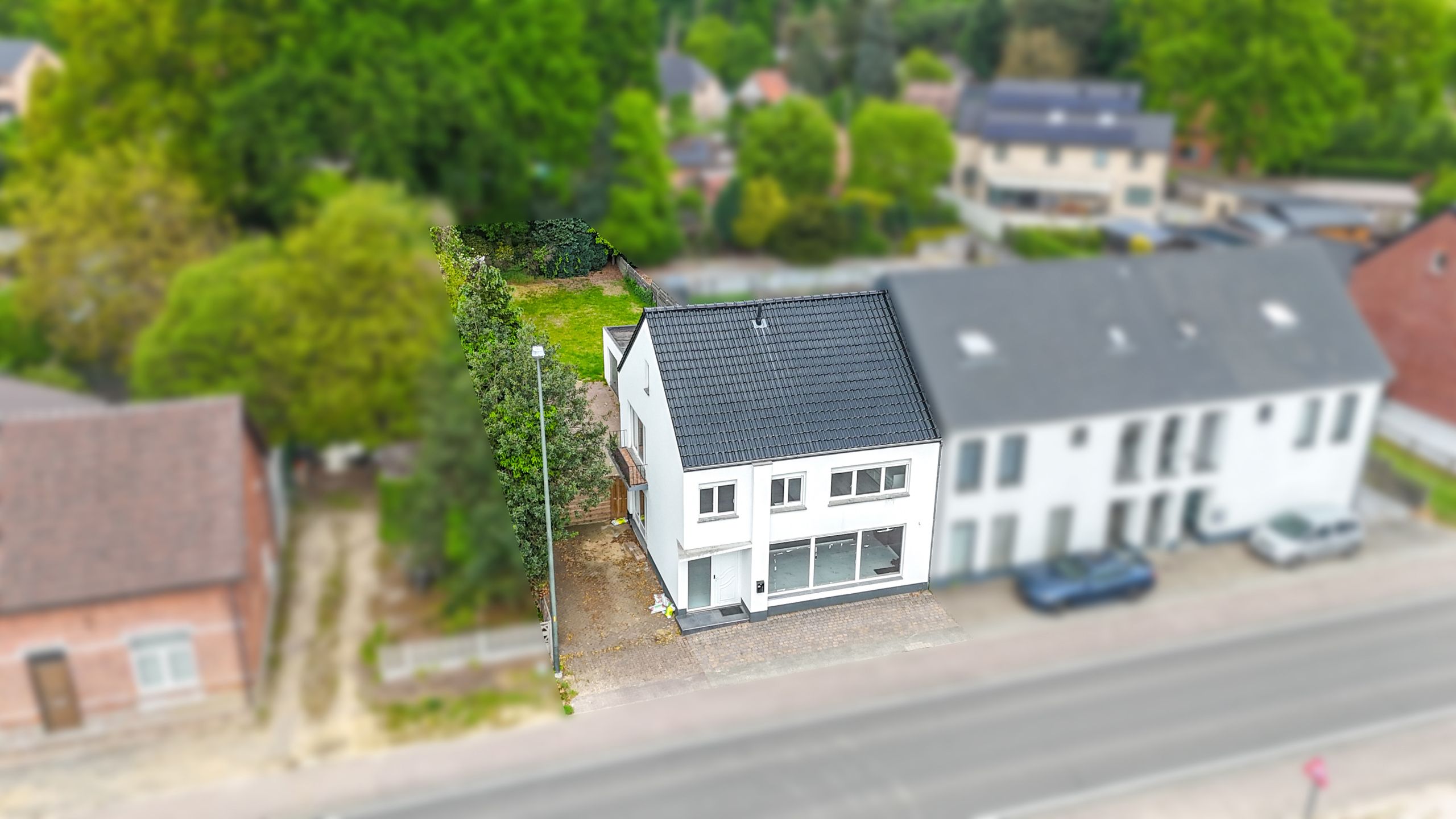 Vernieuwde ruime woning met 4slpks op 6are met gunstig EPC!  foto 38