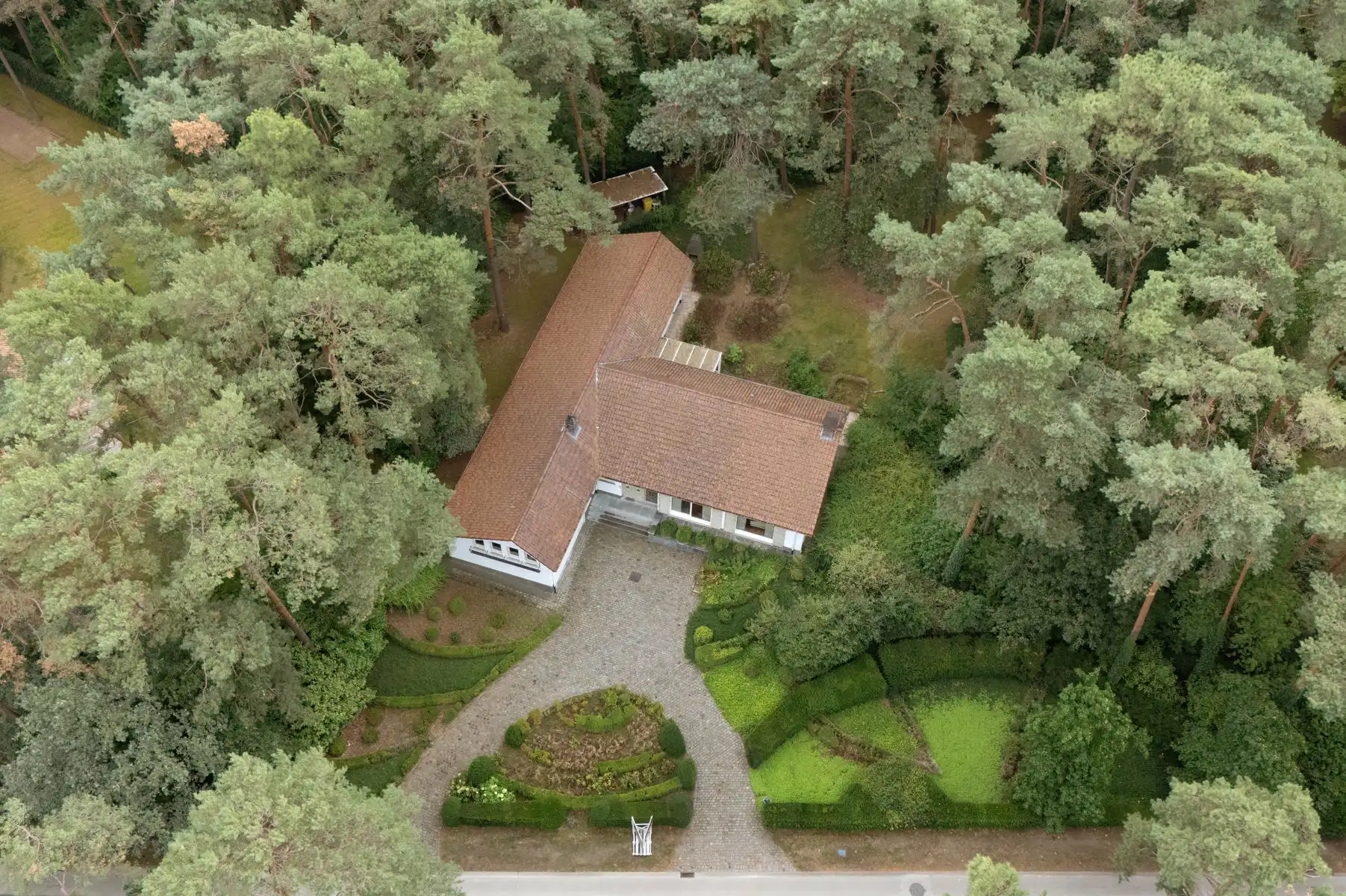Tijdloze villa op 3.114 m2 te KEERBERGEN foto 34