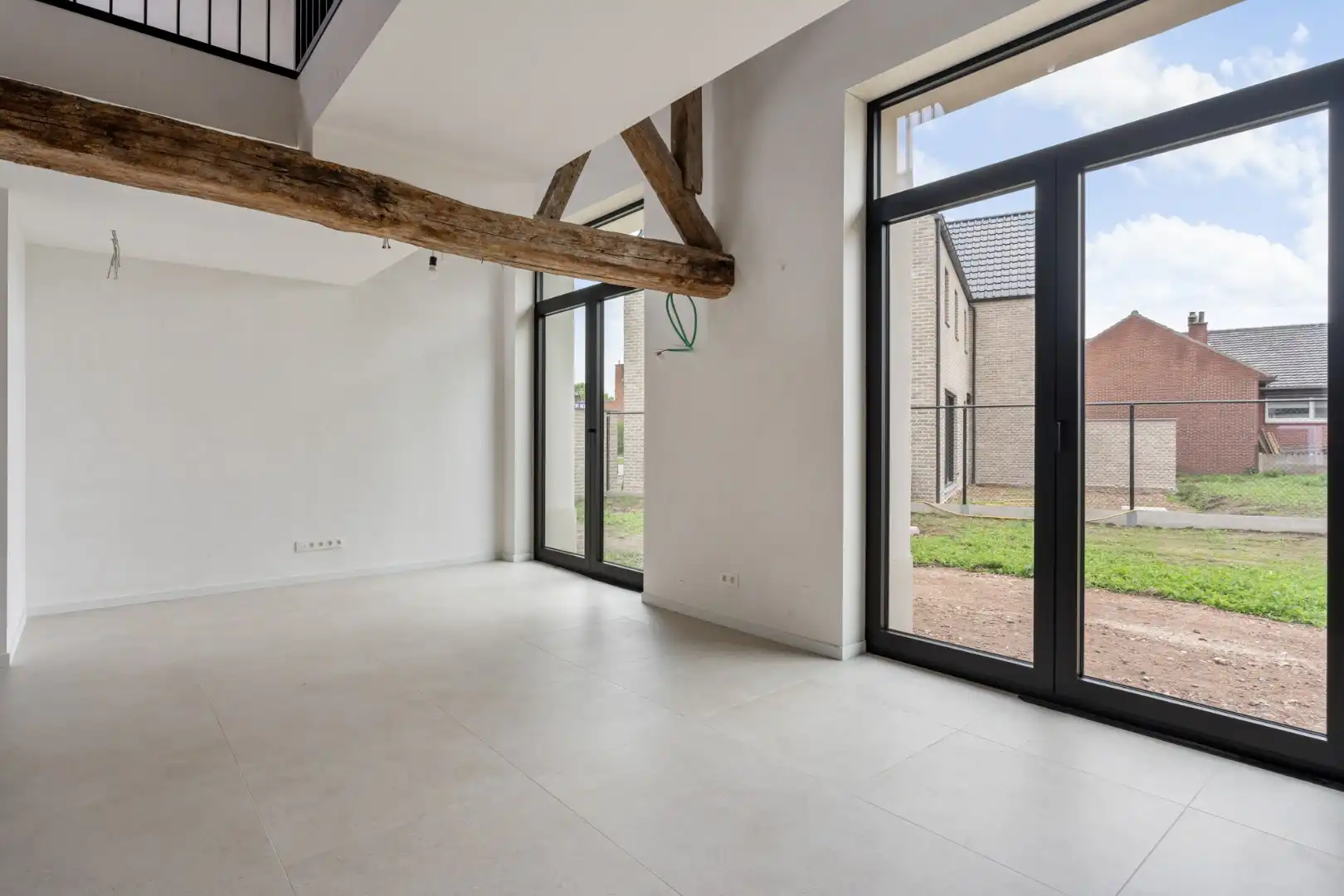 Exclusieve woning in volledig heropgebouwde hoeve op een perceel van 4a60ca!  foto 11