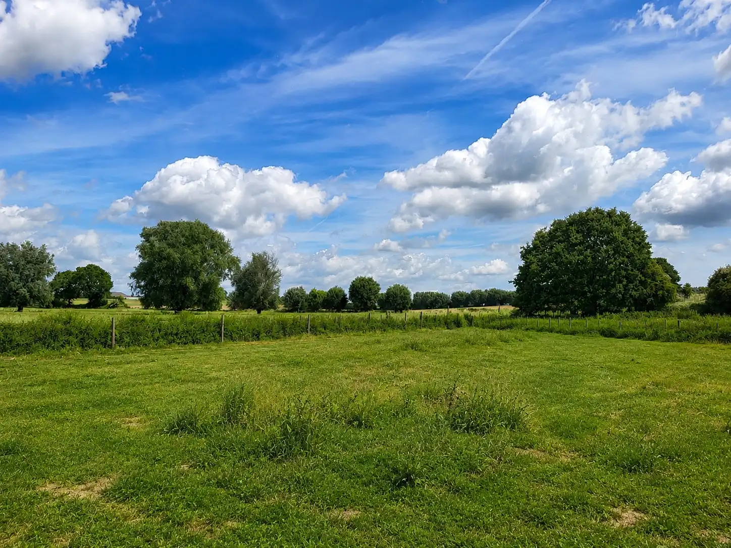 Instapklare en energiezuinige woning die tussen 2021 en 2026 grondig werd gerenoveerd, gelegen in het landelijke Smeerebbe-Vloerzegem. foto 7