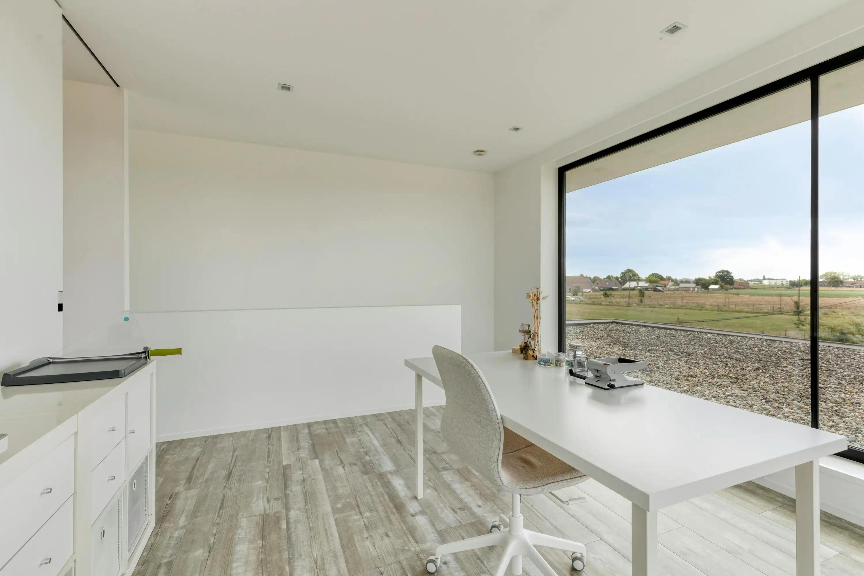 Hoogwaardig afgewerkte villa te koop op rustige locatie foto 11