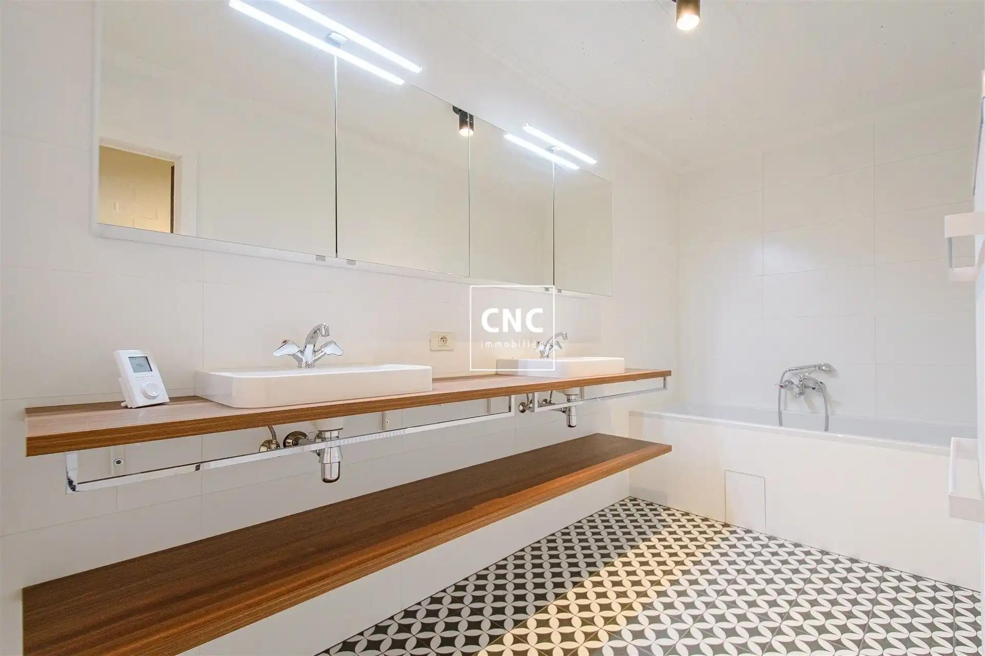 Vintage gerenoveerd duplexappartement nabij Zeedijk-Heist foto 13