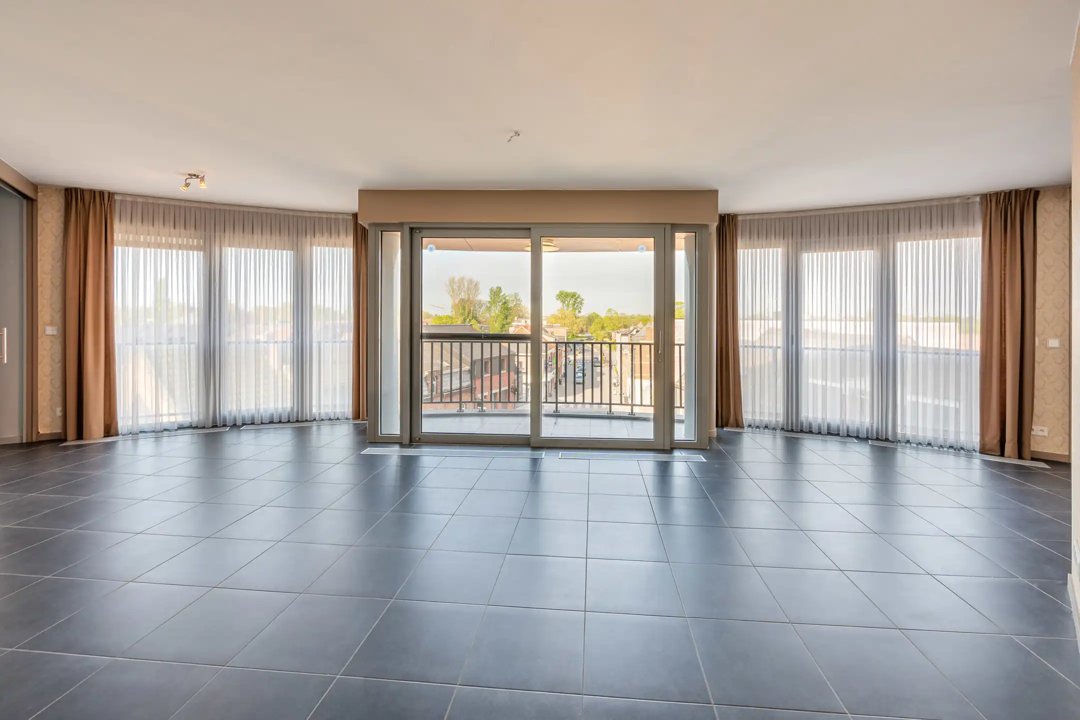 Serviceflat in het centrum van Willebroek foto 15