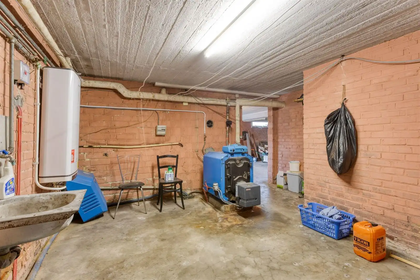 Viergevel te koop in Meerbeke foto 25