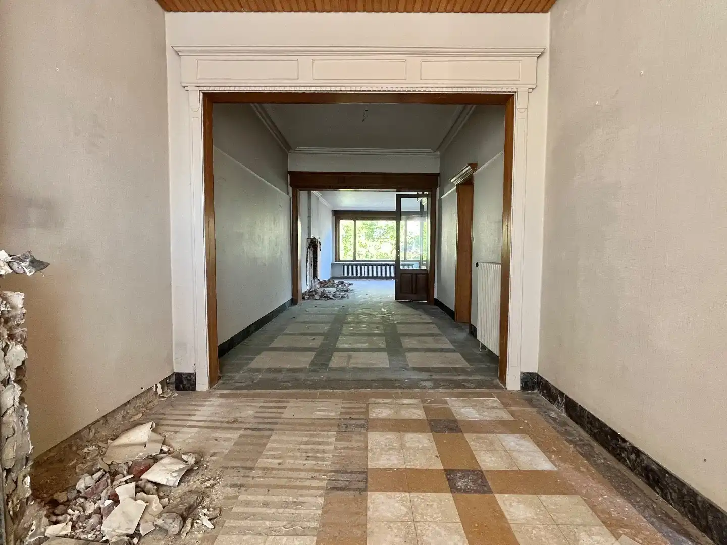 Authentieke woning met tuin en garage in het rustige Ooigem foto 2