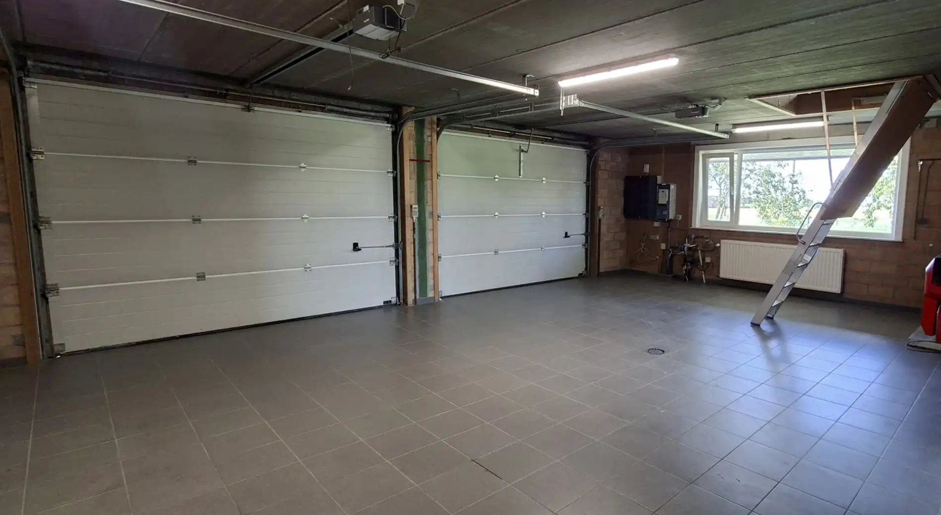 Ruime, landelijk gelegen woning met 3 slaapkamers en tal van mogelijkheden! foto 14