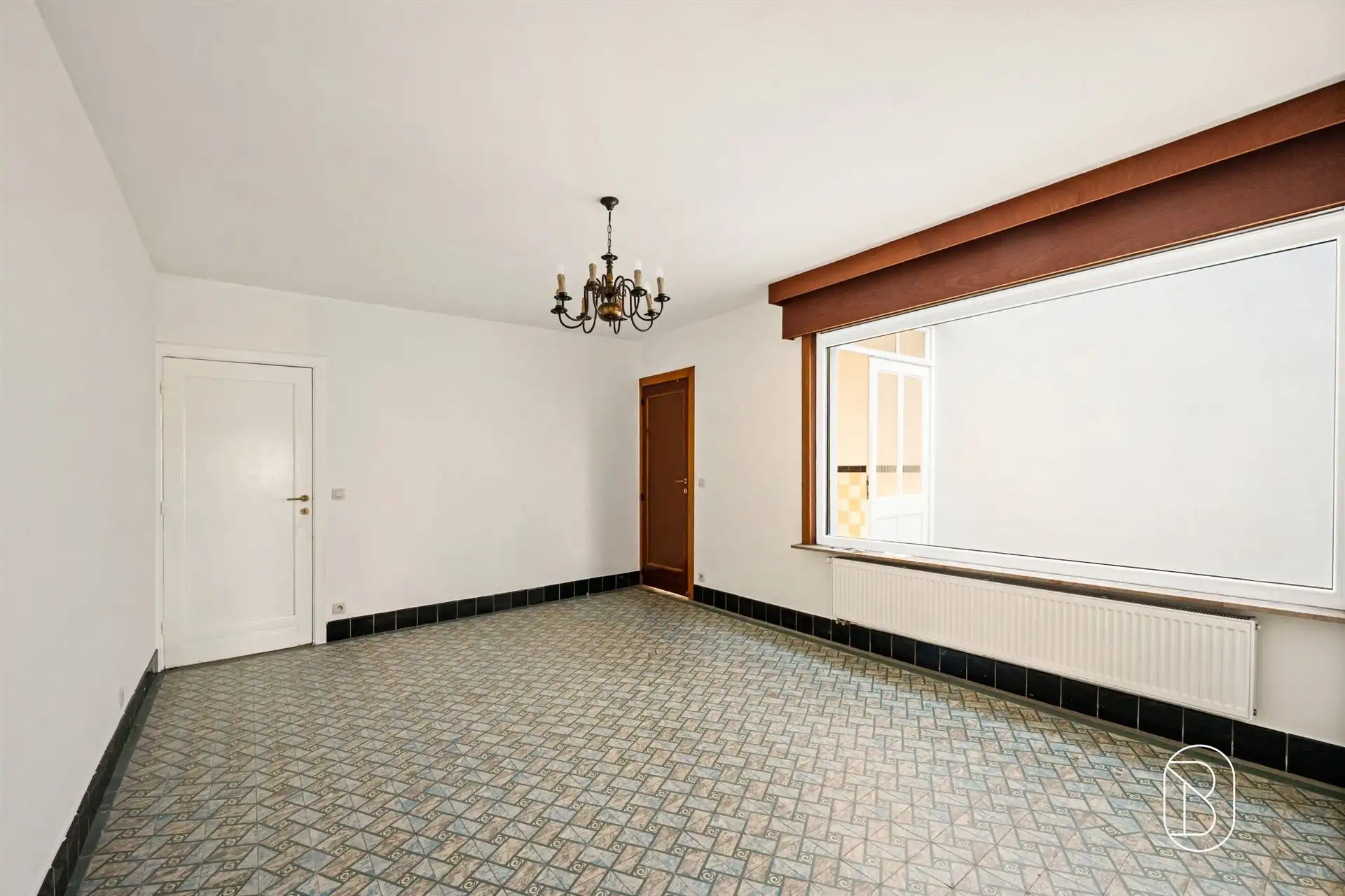 Karaktervolle herenwoning met 5 slaapkamers te Harelbeke foto 6
