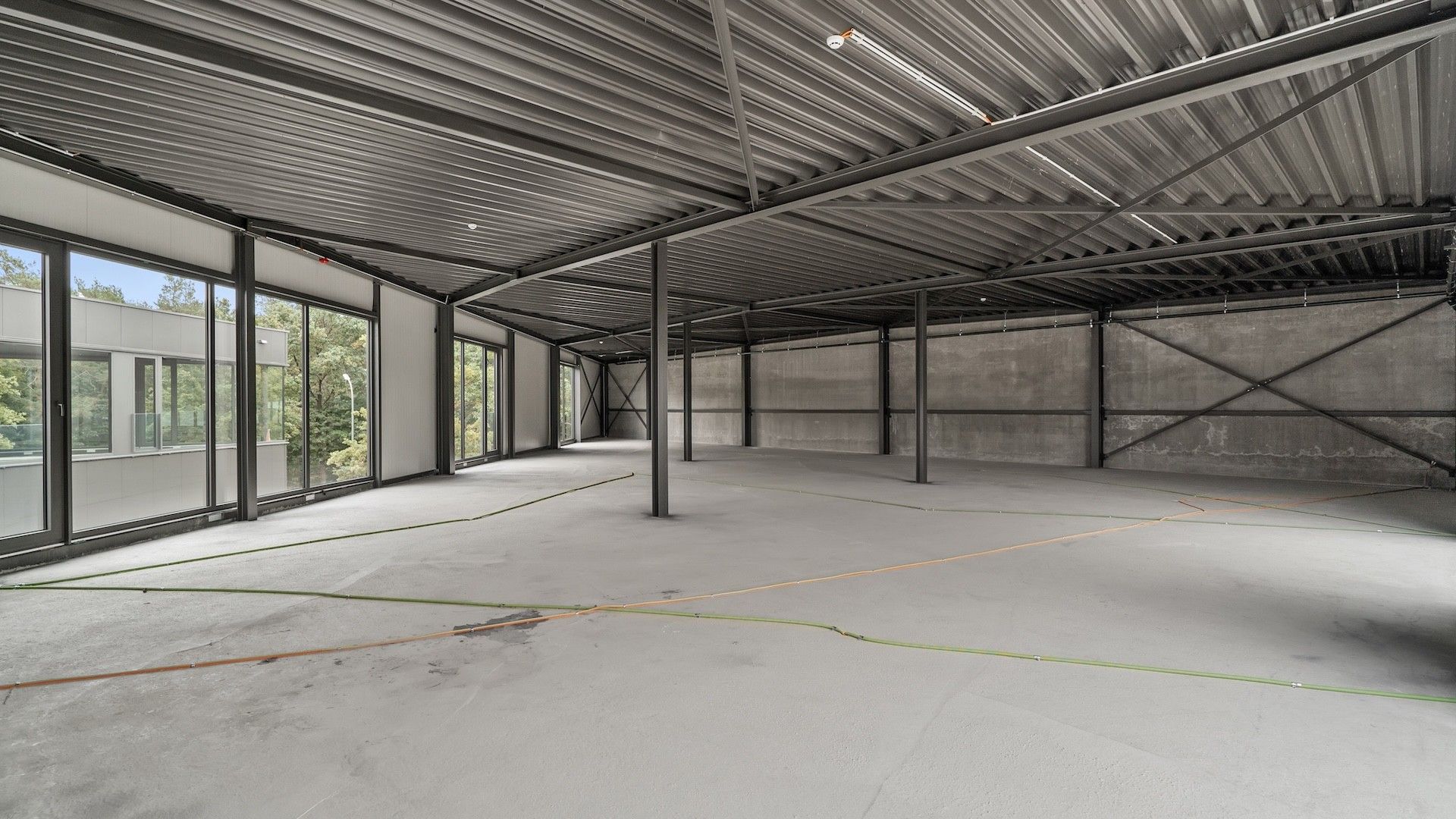 Moderne kantoorruimte van 359m2 op een ideale locatie tussen As en Genk foto 19