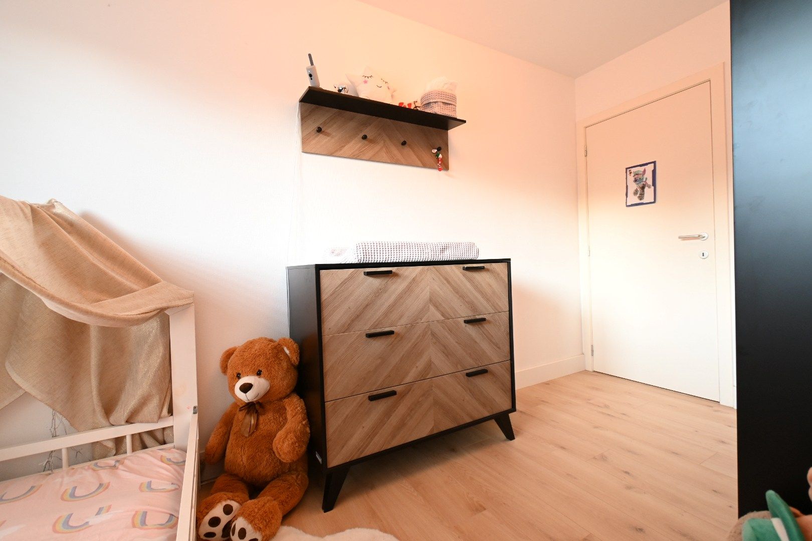 Knap en ruim appartement met 2 slaapkamers in het centrum van Lanaken foto 16