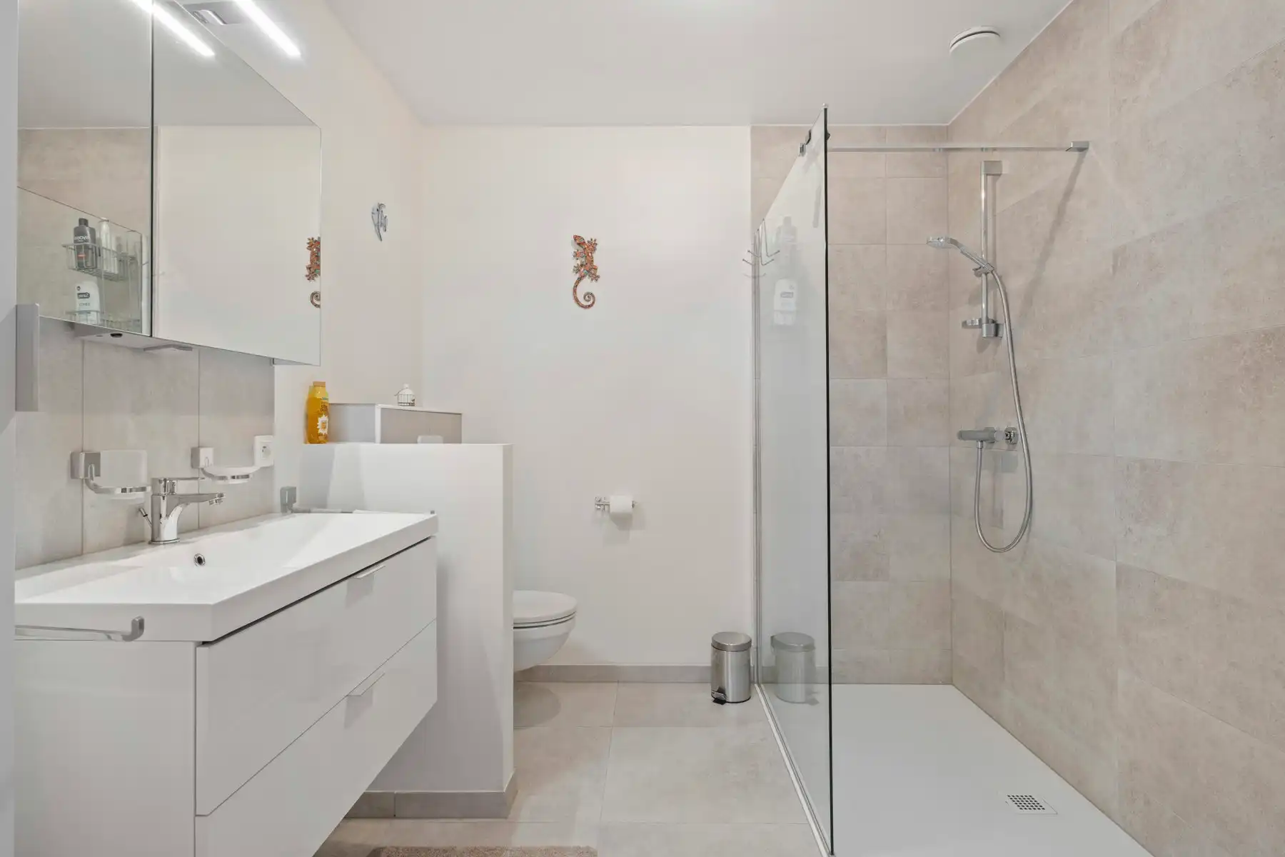 Recente gezinswoning op toplocatie in Oostende! foto 5