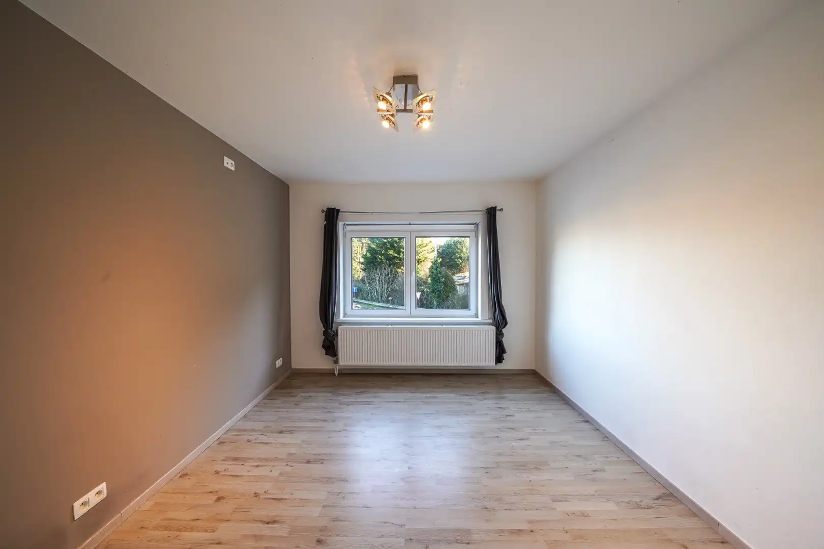 Instapklare ruime hoekwoning te Zandvoorde foto 8