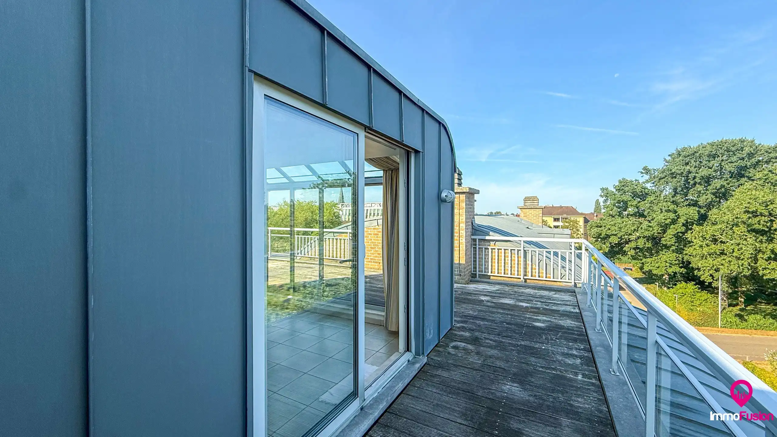 Duplex met 3 slaapkamers met dakterras in hartje Zolder! foto 2