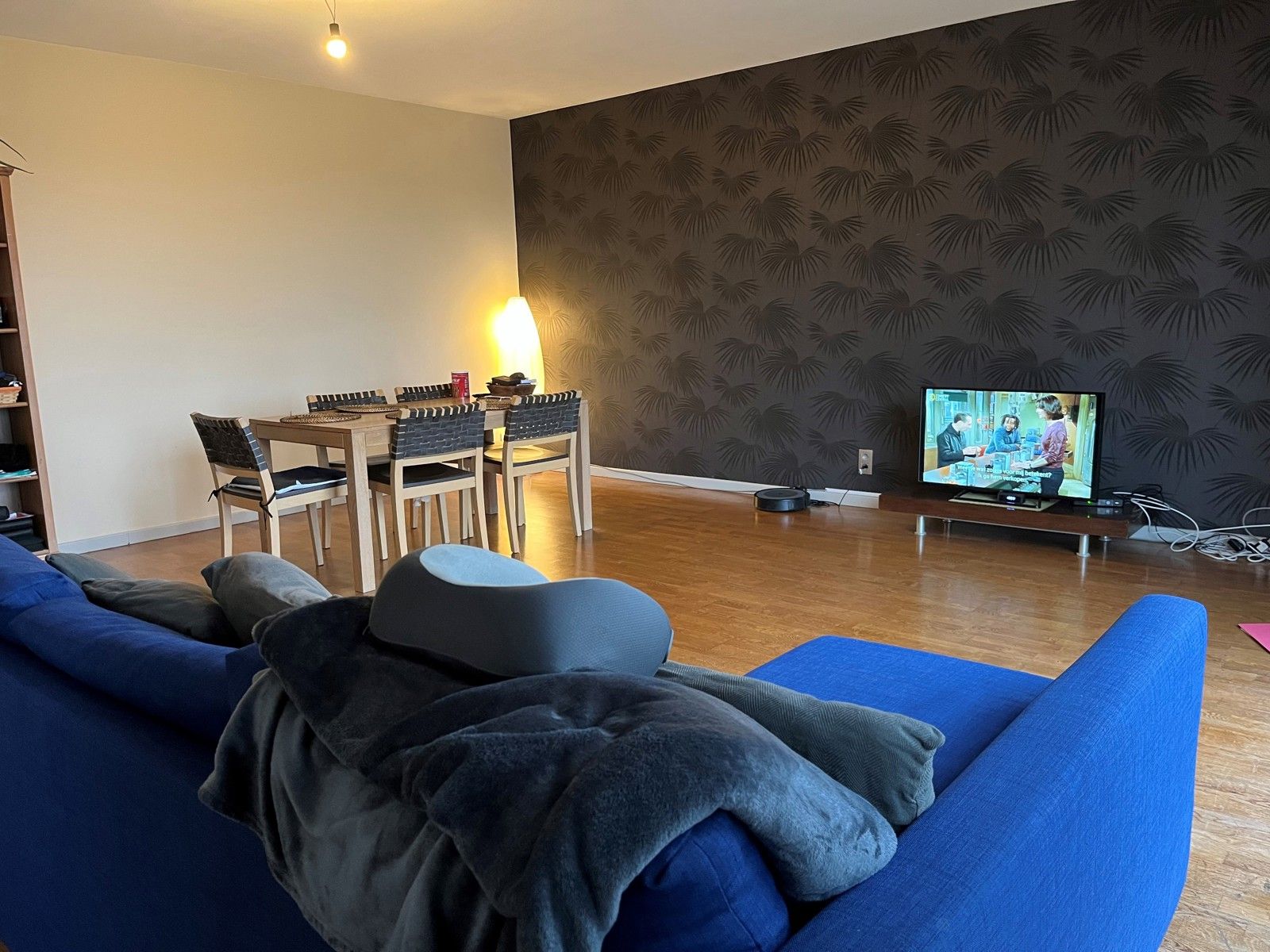 Penthouse in hartje Brasschaat met ondergrondse autostaanplaats en 2 ruime terrassen! foto 4