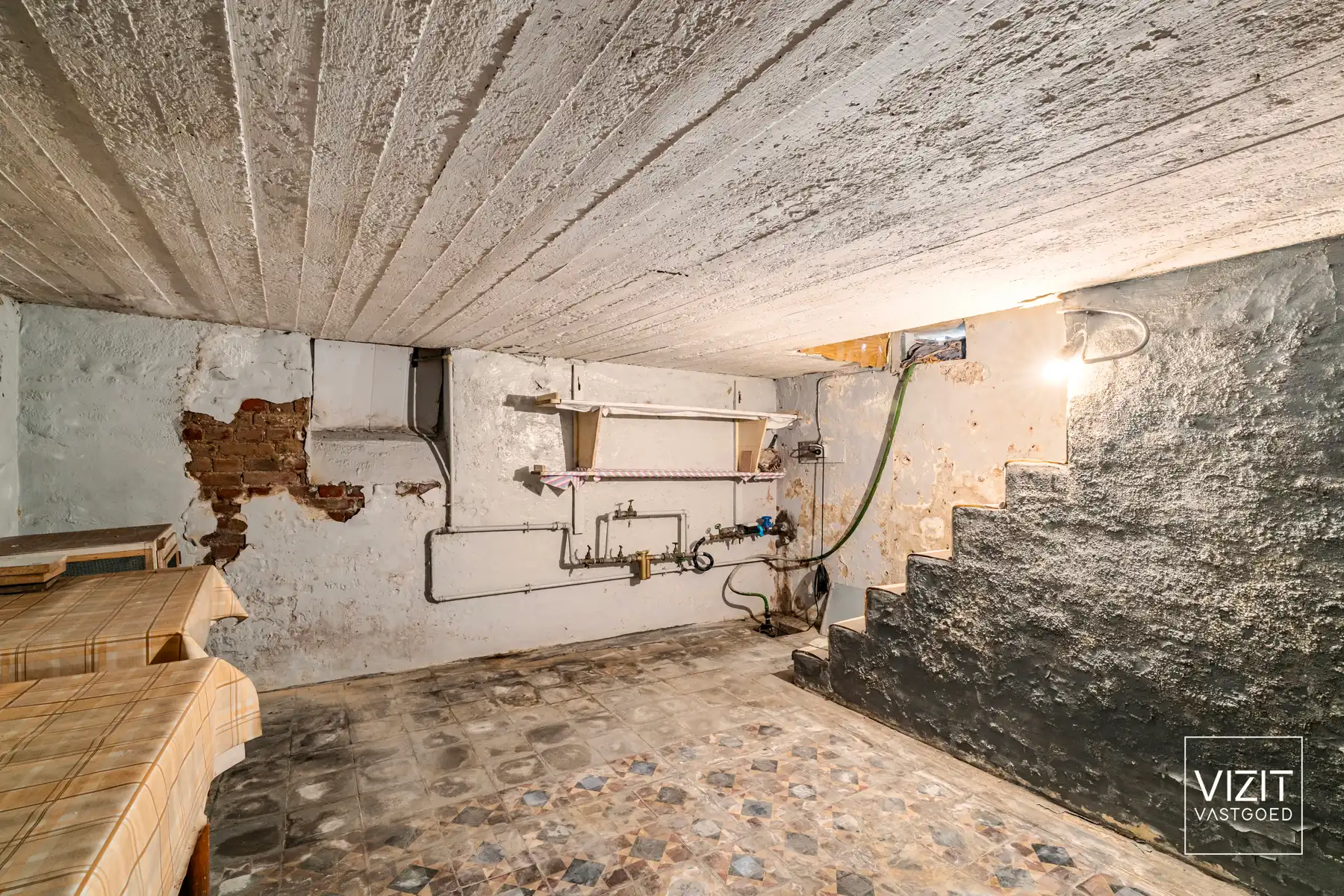 Te renoveren woning te Appelterre foto 12