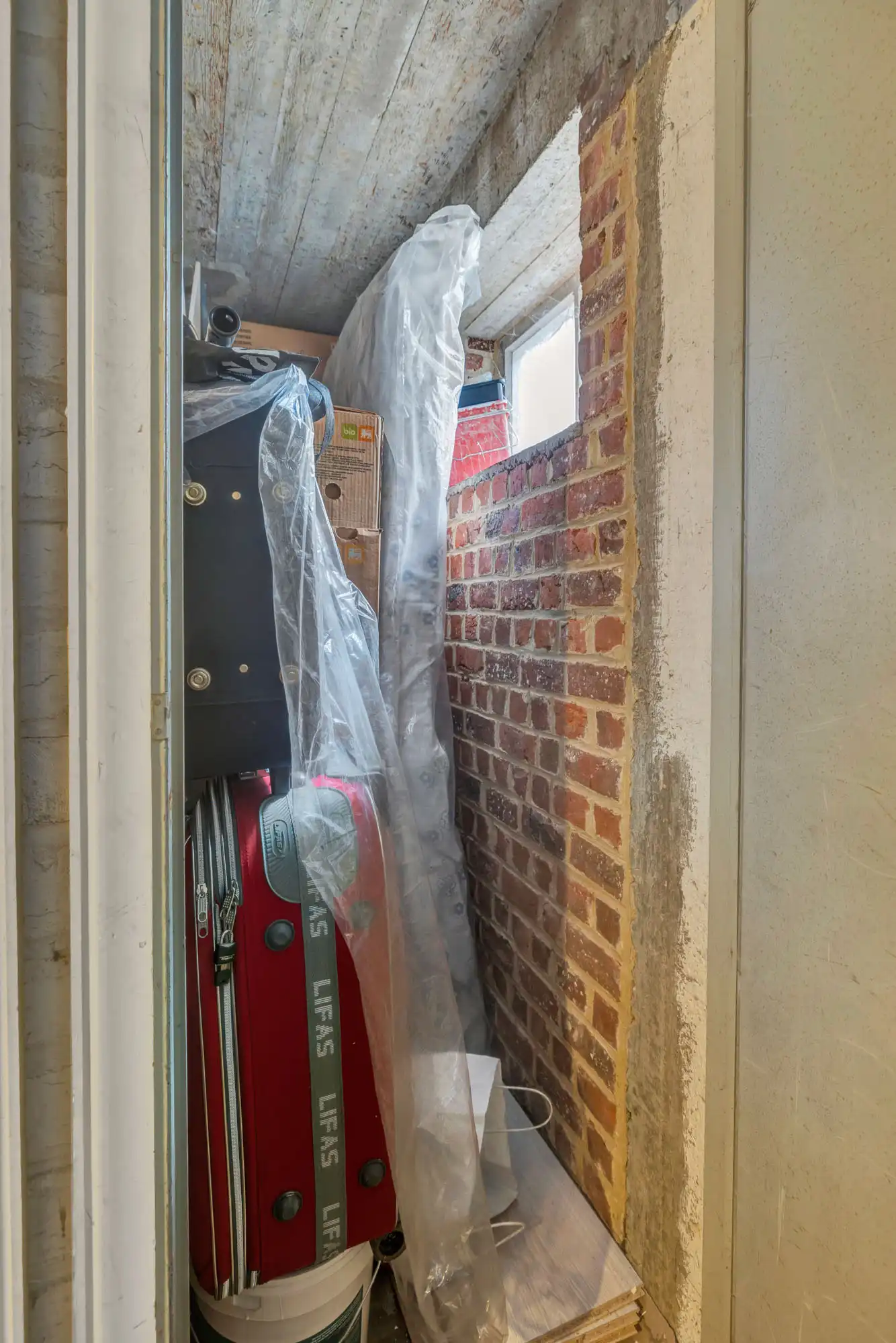 Gerenoveerd 2-slaapkamerappartement in Sint-Agatha-Berchem foto 16