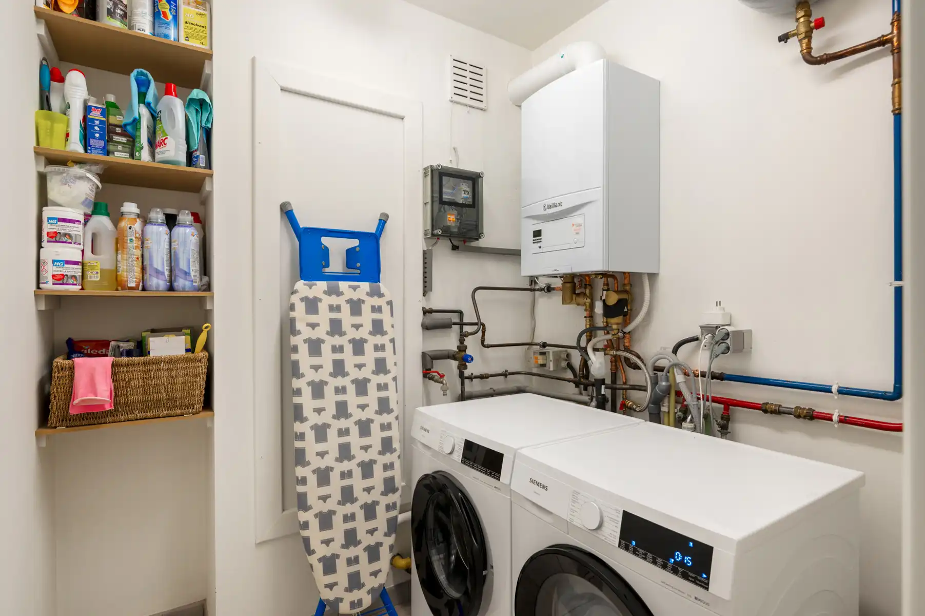 Een bel-etage met een verhaal op elke verdieping foto 24