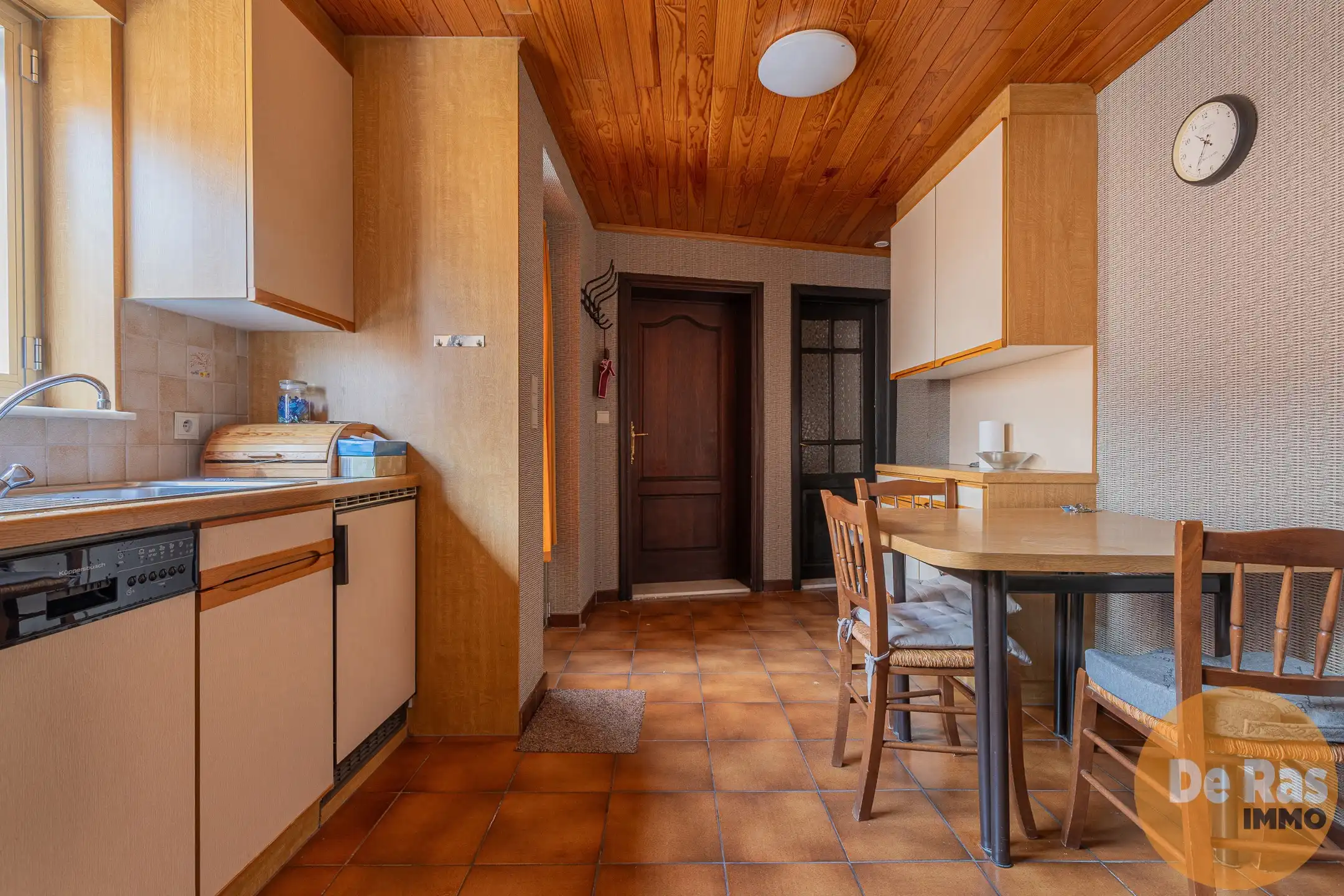 LEDE – Renovatiewoning met tuin in rustige, centrale buurt foto 5