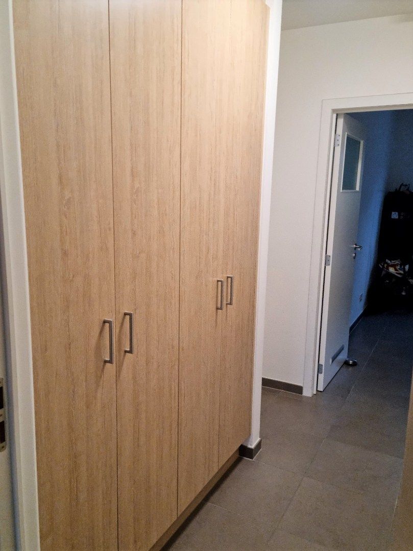 Modern en centraal gelegen appartement te Zulte. foto 10