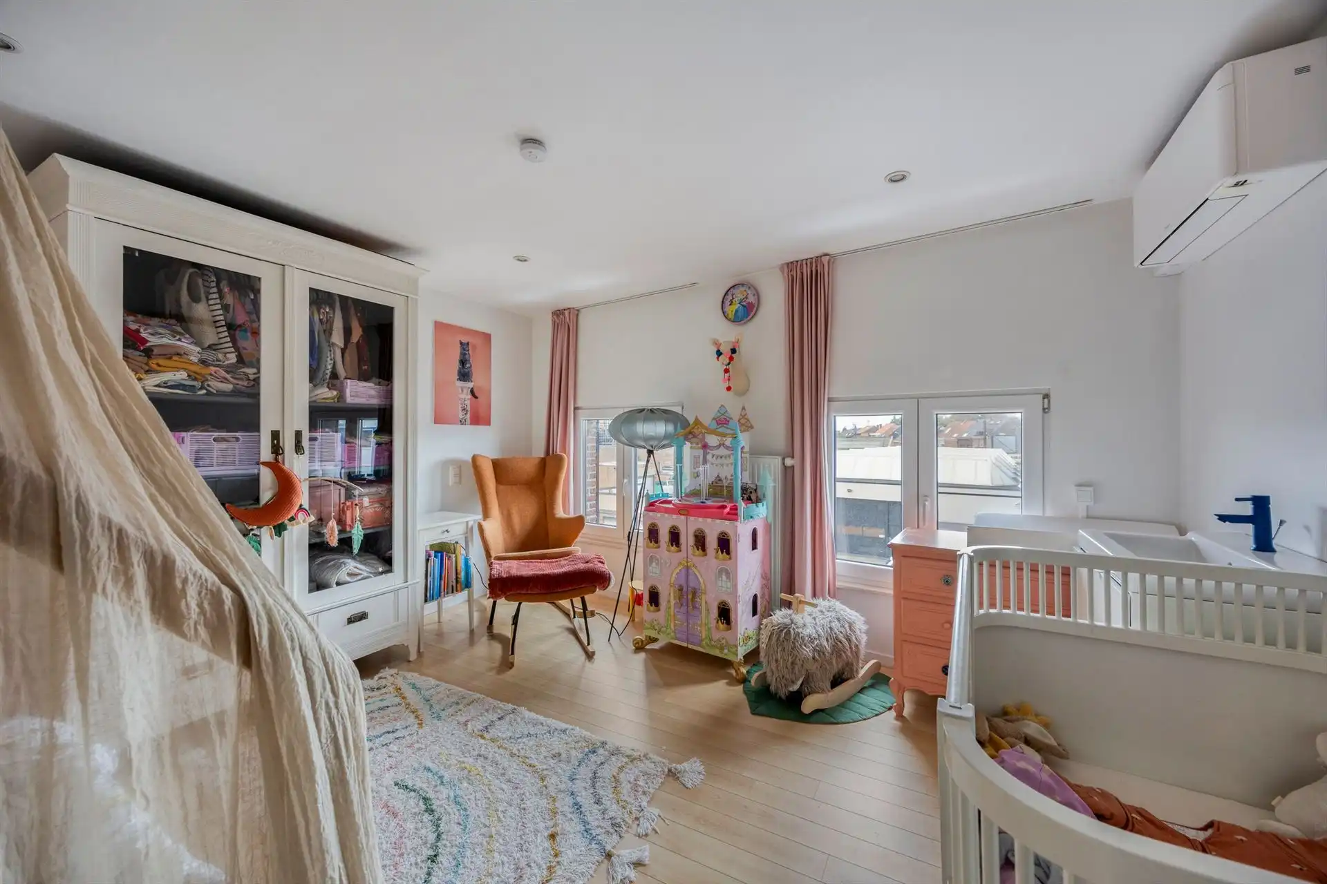 Instapklare woning met 3 slaapkamers en stadstuin op toplocatie! foto 16