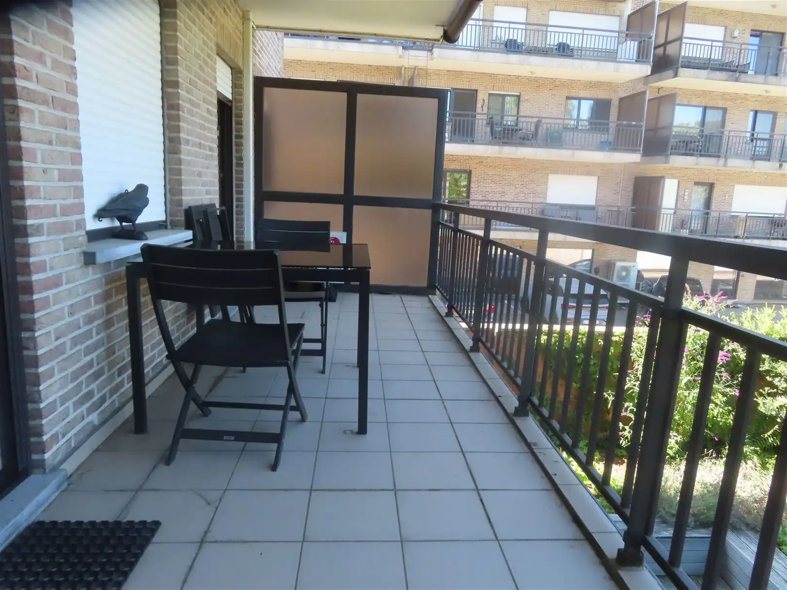 Luxueus gemeubeld 3-slaapkamerappartement met garage foto 6
