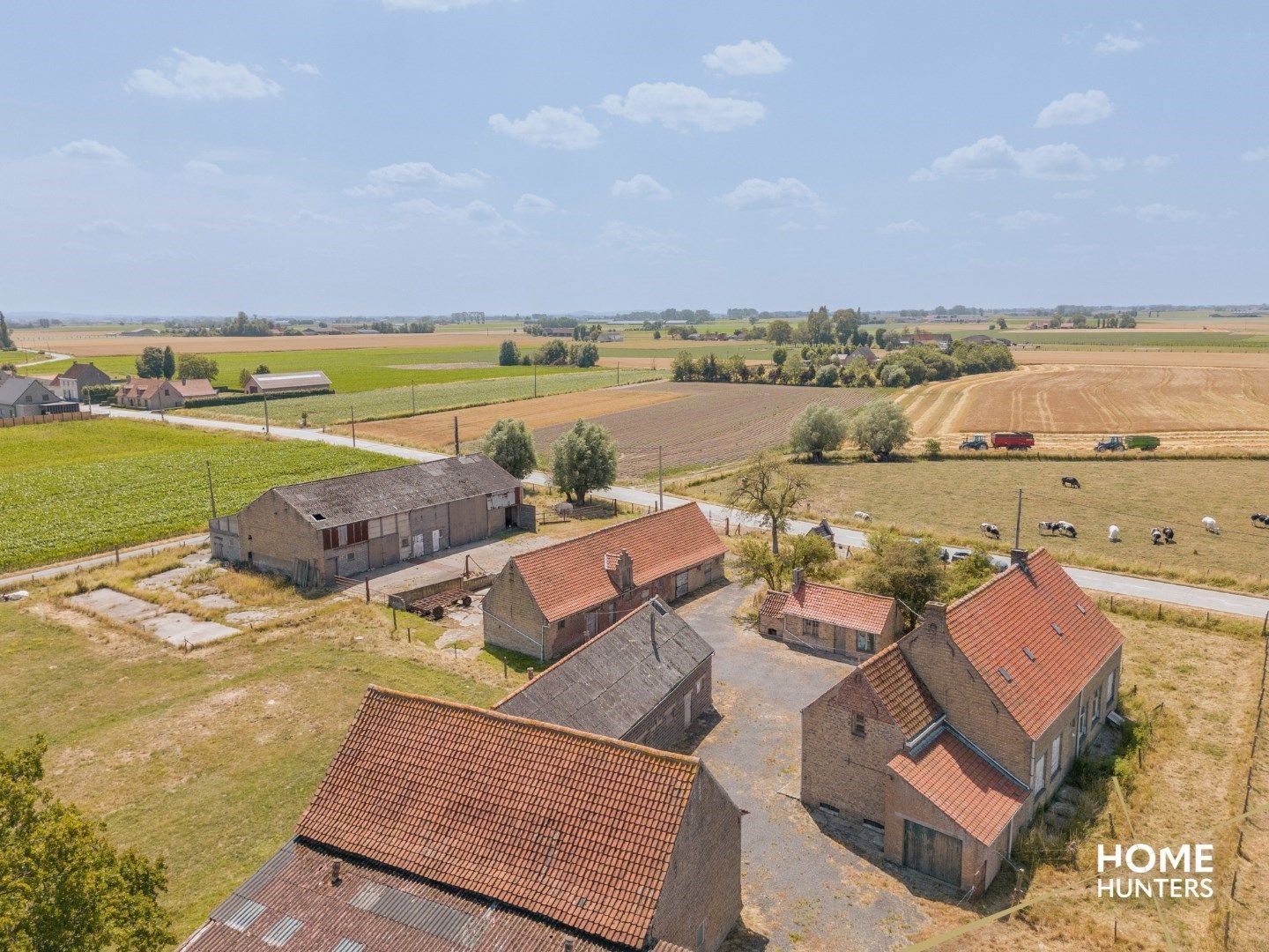 Prachtige U-hoeve op idyllische locatie met bouwvergunning te Izenberge  foto 15