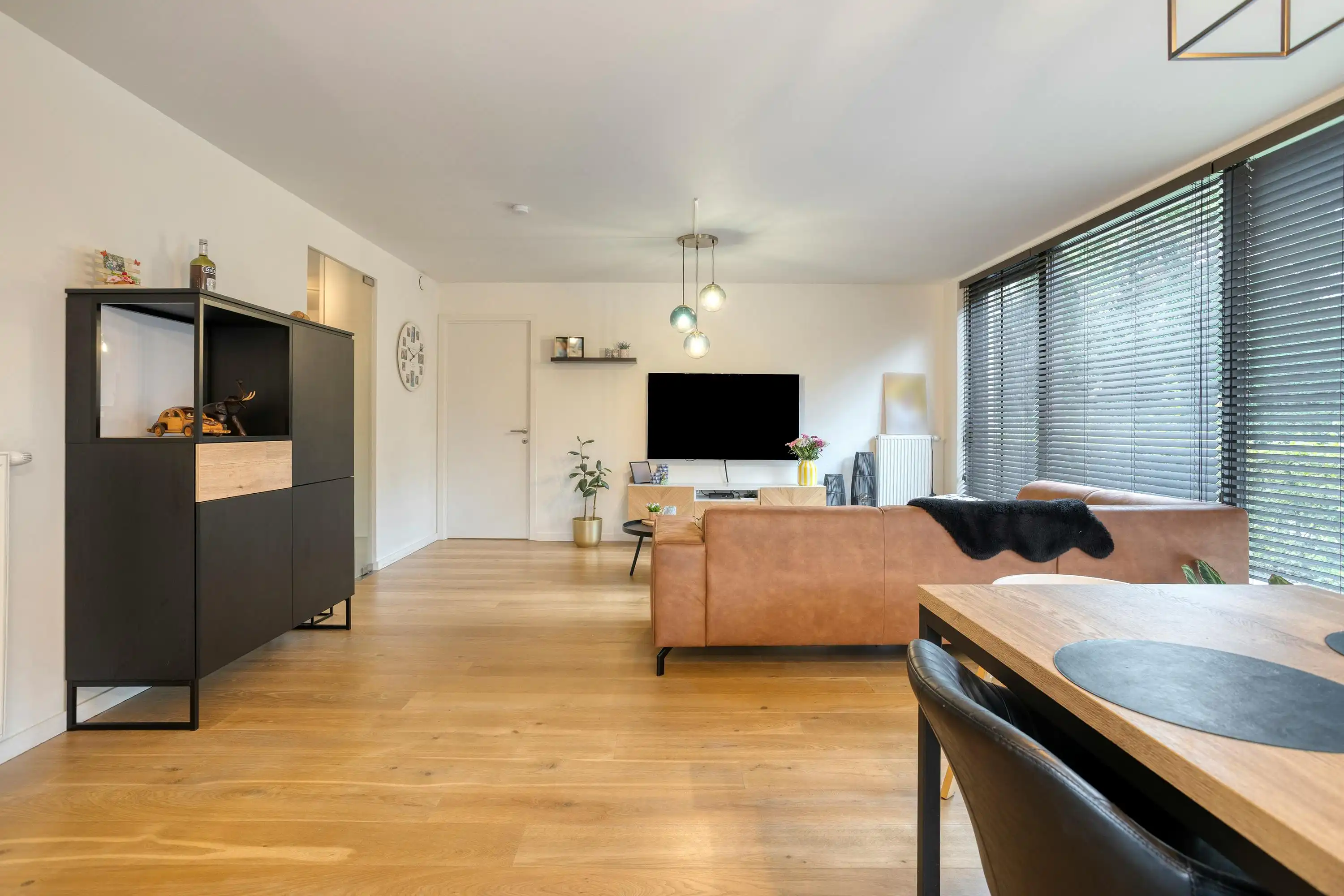 Recent appartement op centrale ligging te koop in Olsene foto 3