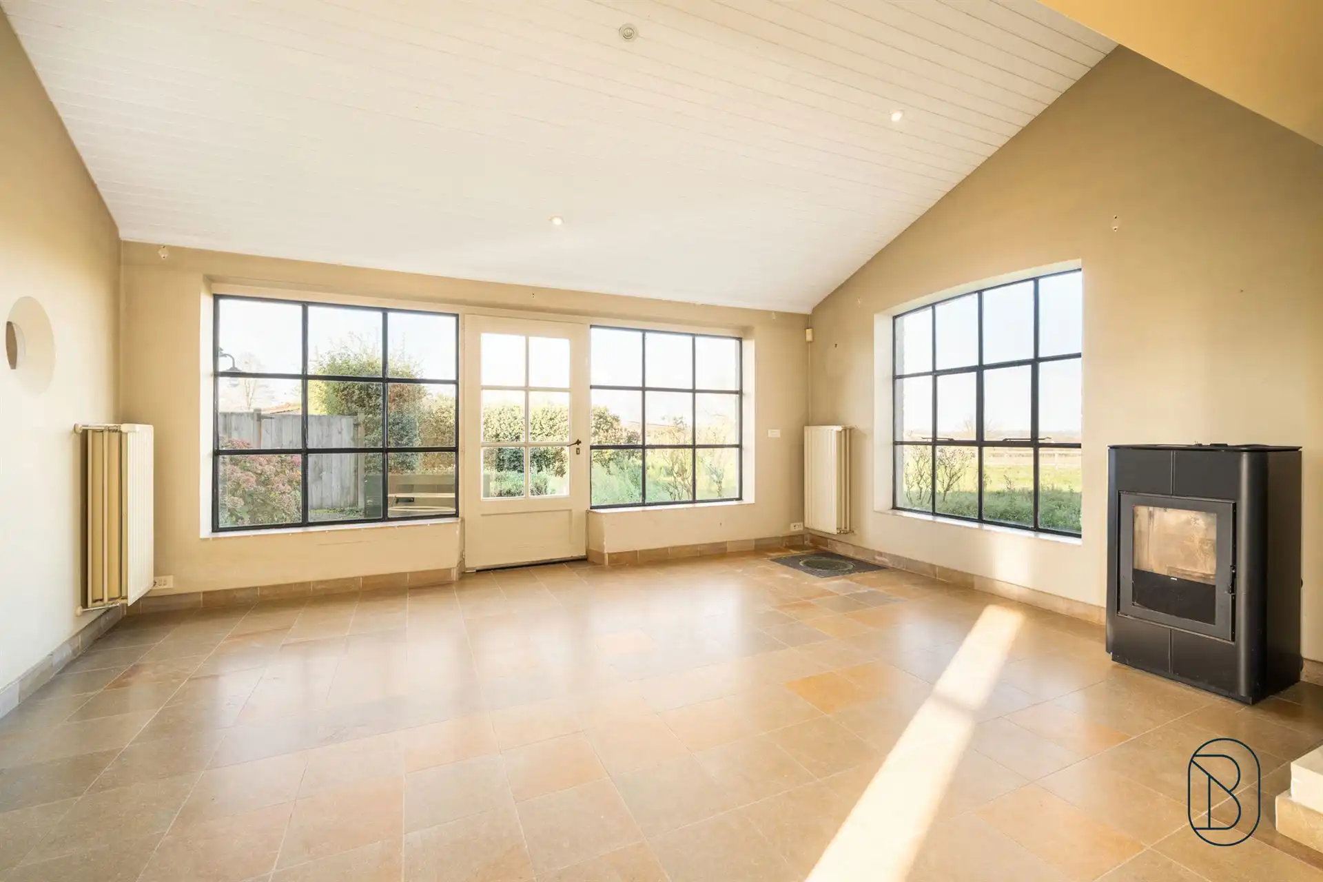 Charmant landhuis op 5.500m² met uniek zicht! foto 19