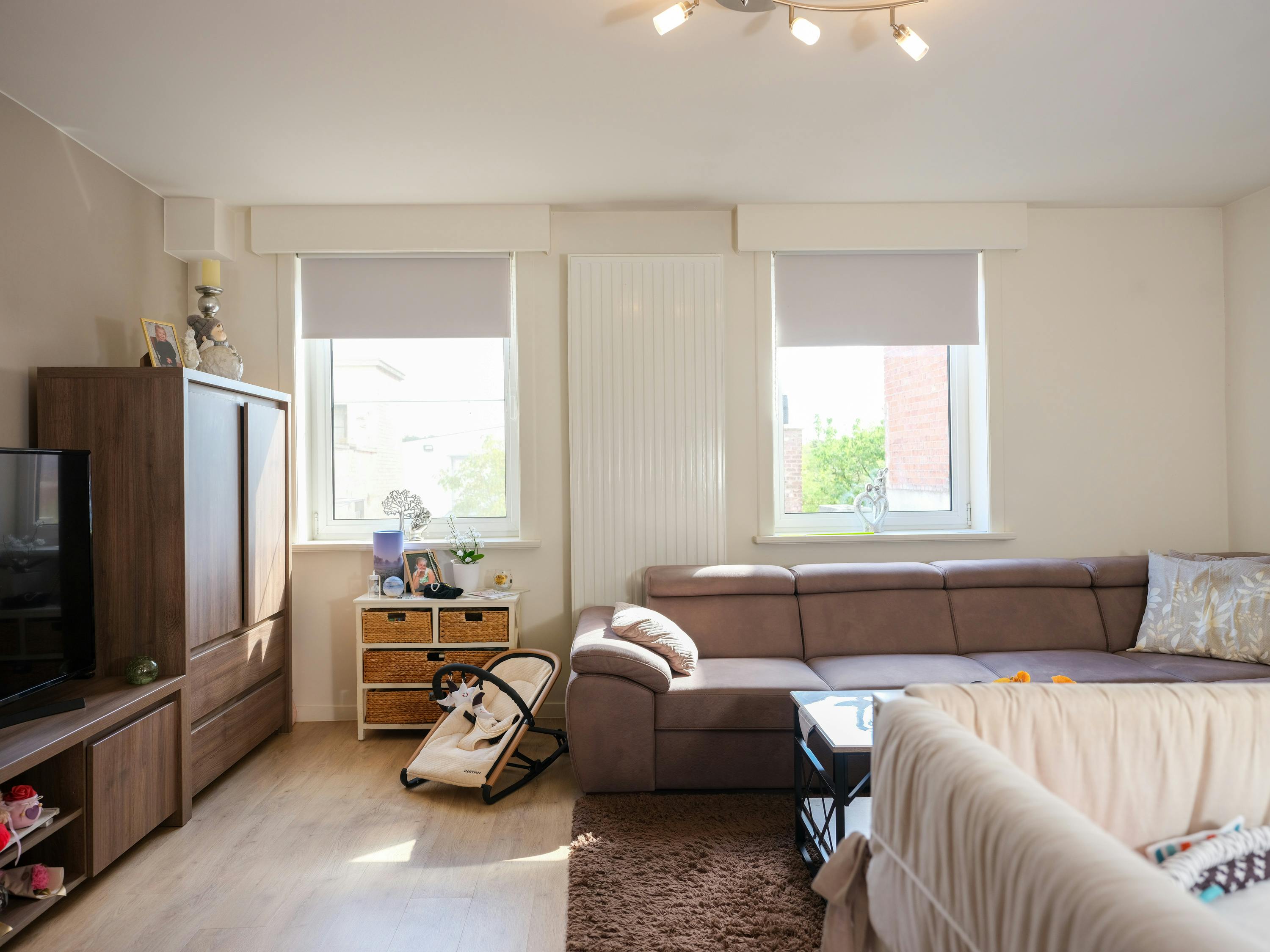 Instapklaar handelspand met woonst te koop op de Boelare in Eeklo foto 4