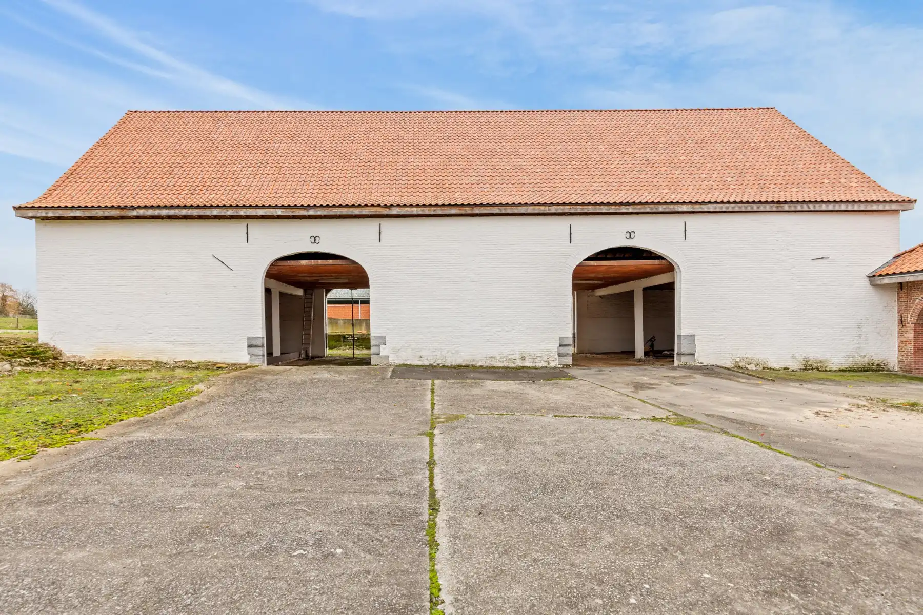 Unieke vierkantshoeve met eindeloze mogelijkheden foto 6