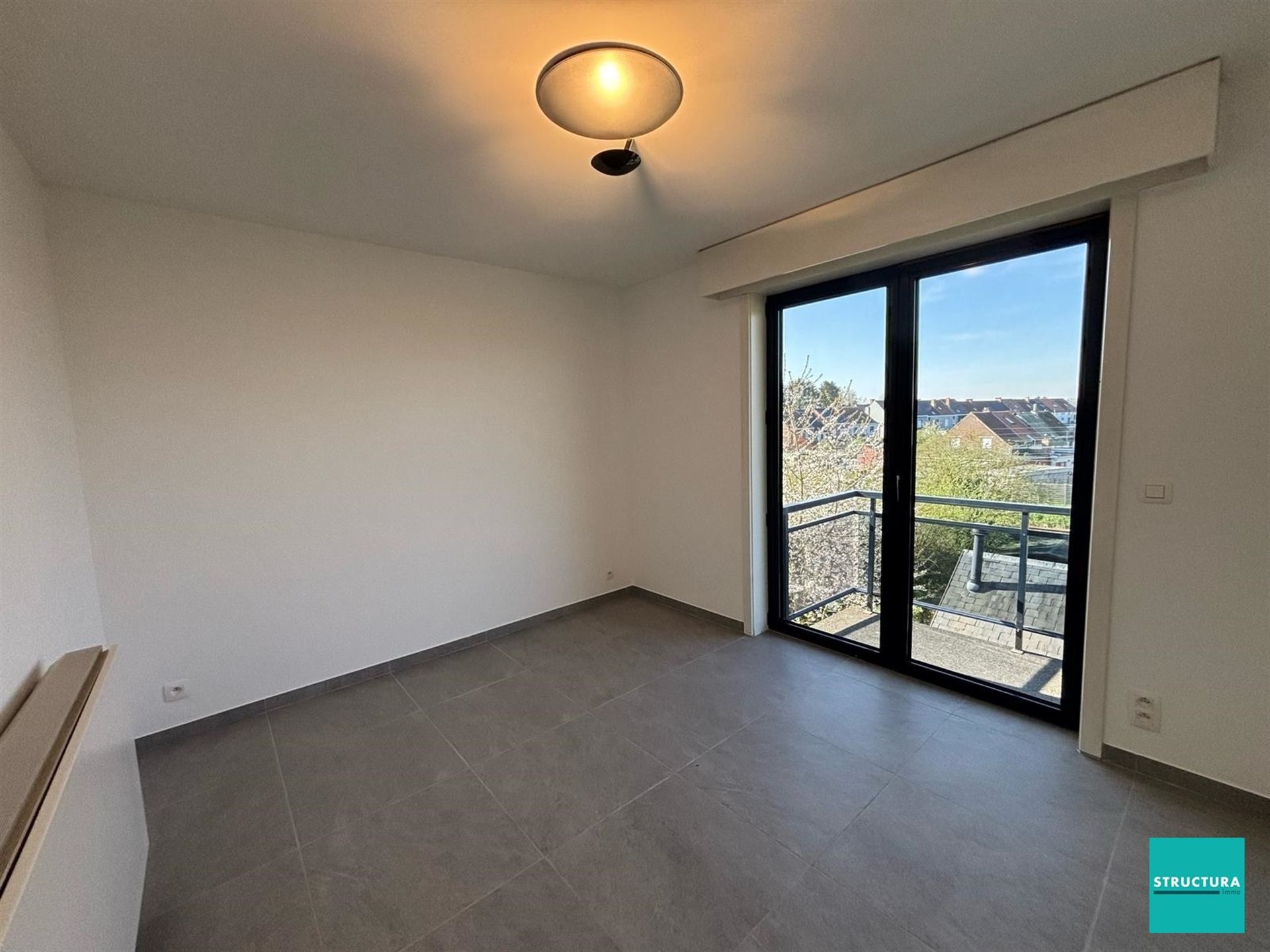 Volledig gerenoveerd loft-appartement in het centrum! foto 12