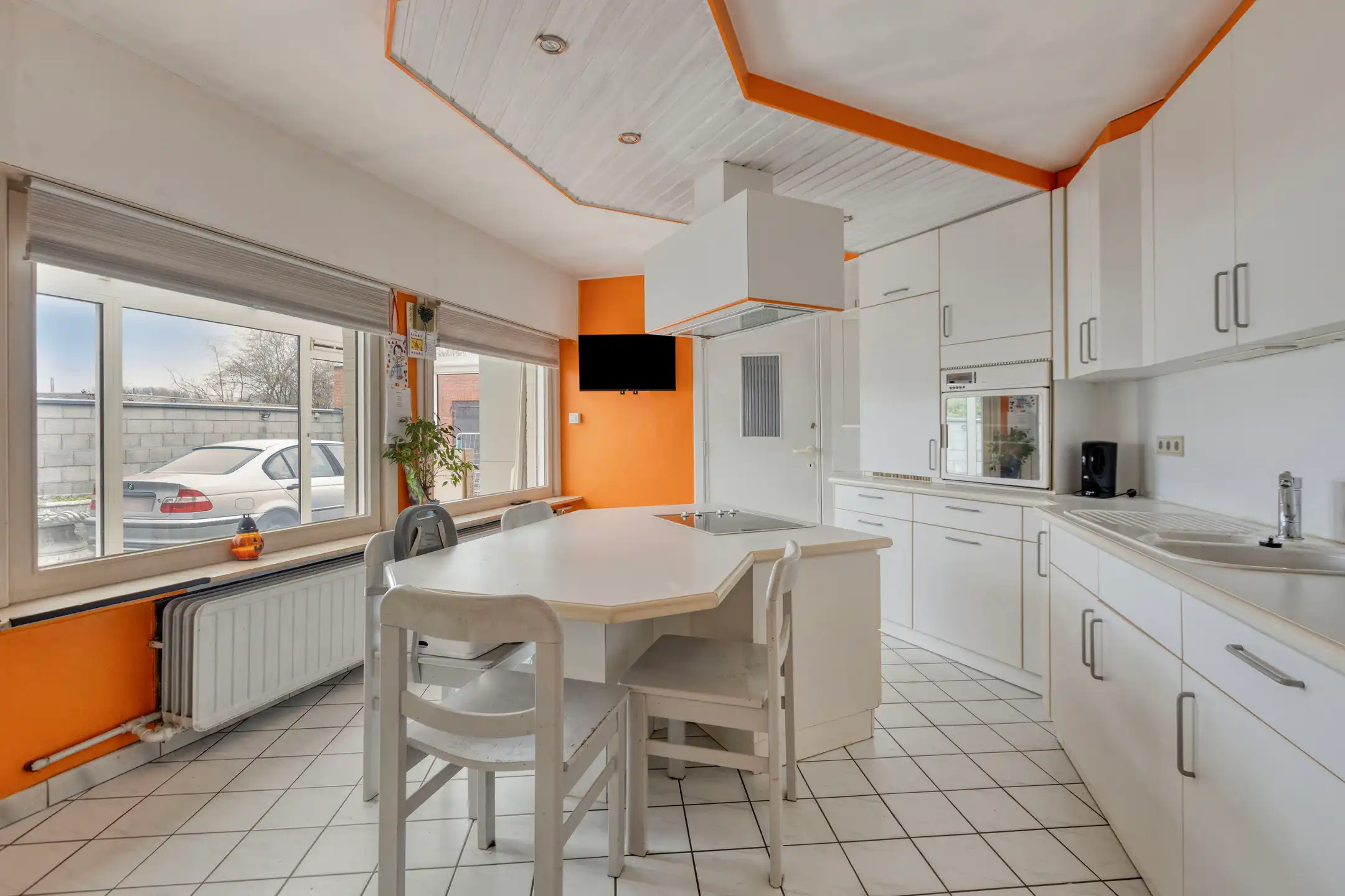 Instapklare woning met 3 slaapkamers op perceel van 15a foto 7