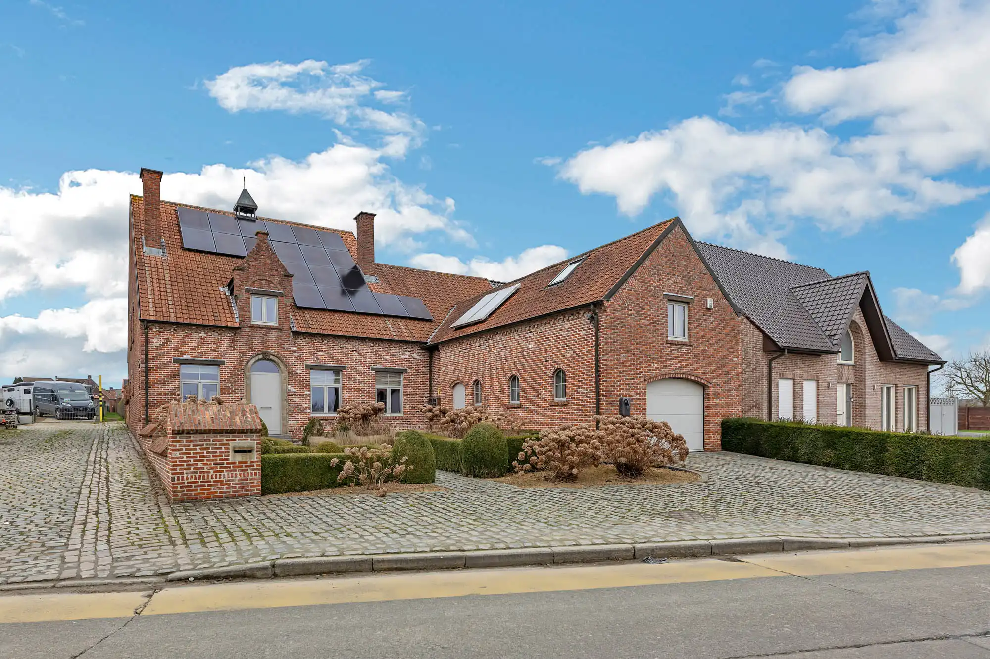 Prachtige instapklare villa op 15a44ca te Herzele foto {{pictureIndex}}