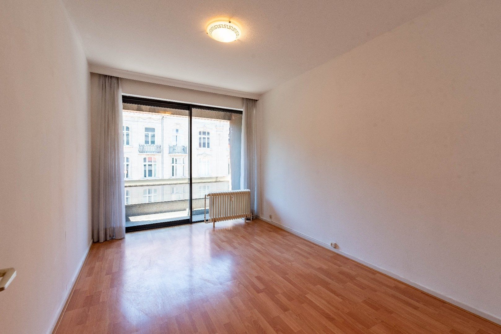 Goed gelegen één slaapkamer appartement foto 8