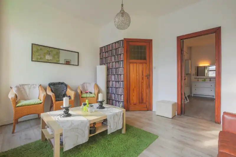 Centraal gelegen , vergunde vakantiewoning "Alice House" in Centrum Ieper met zicht op de kathedraal! foto 22