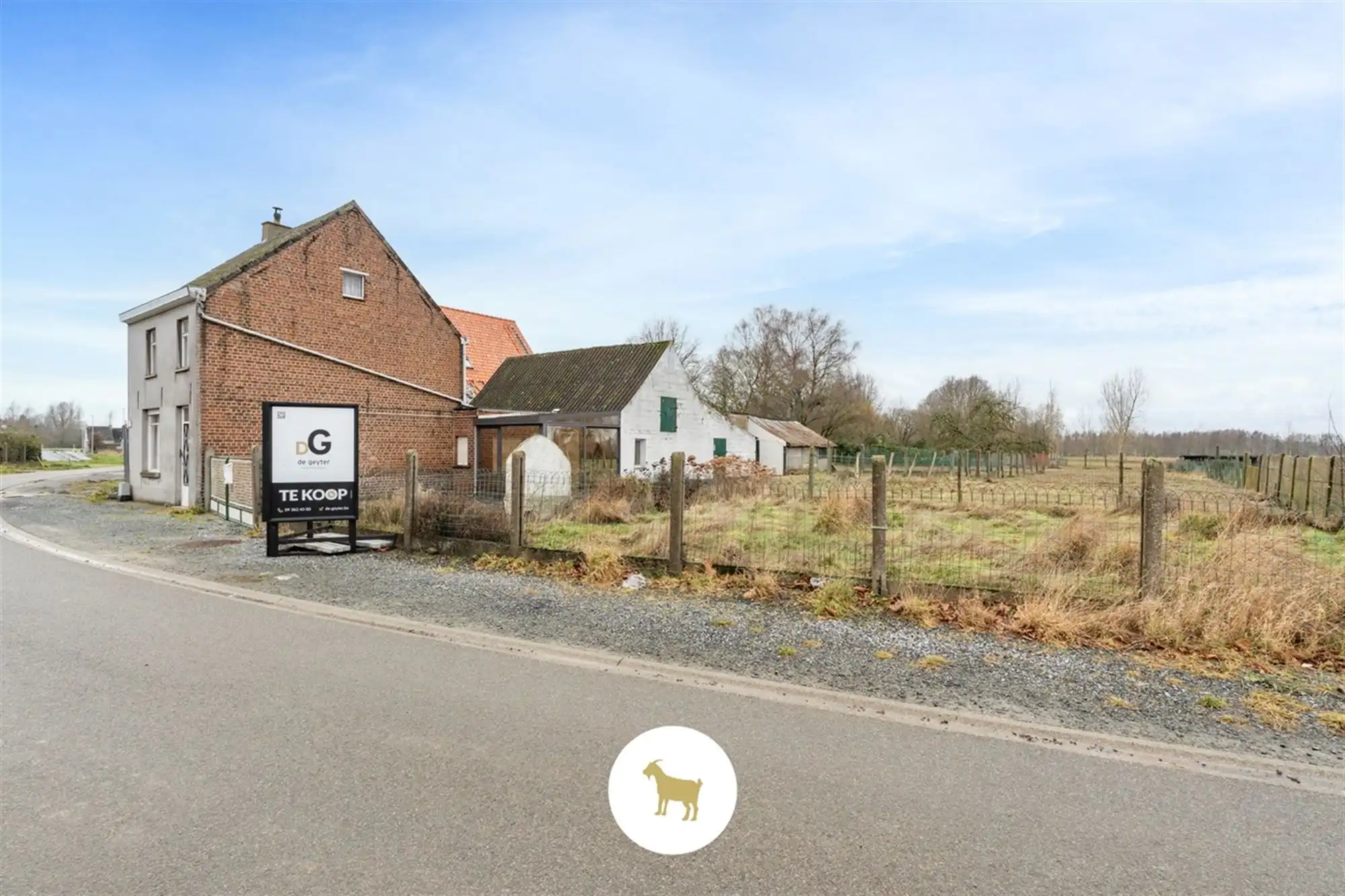 Te slopen WONING op uniek ruim PERCEEL (BOUW)GROND van ca. 3.310 m² foto 14