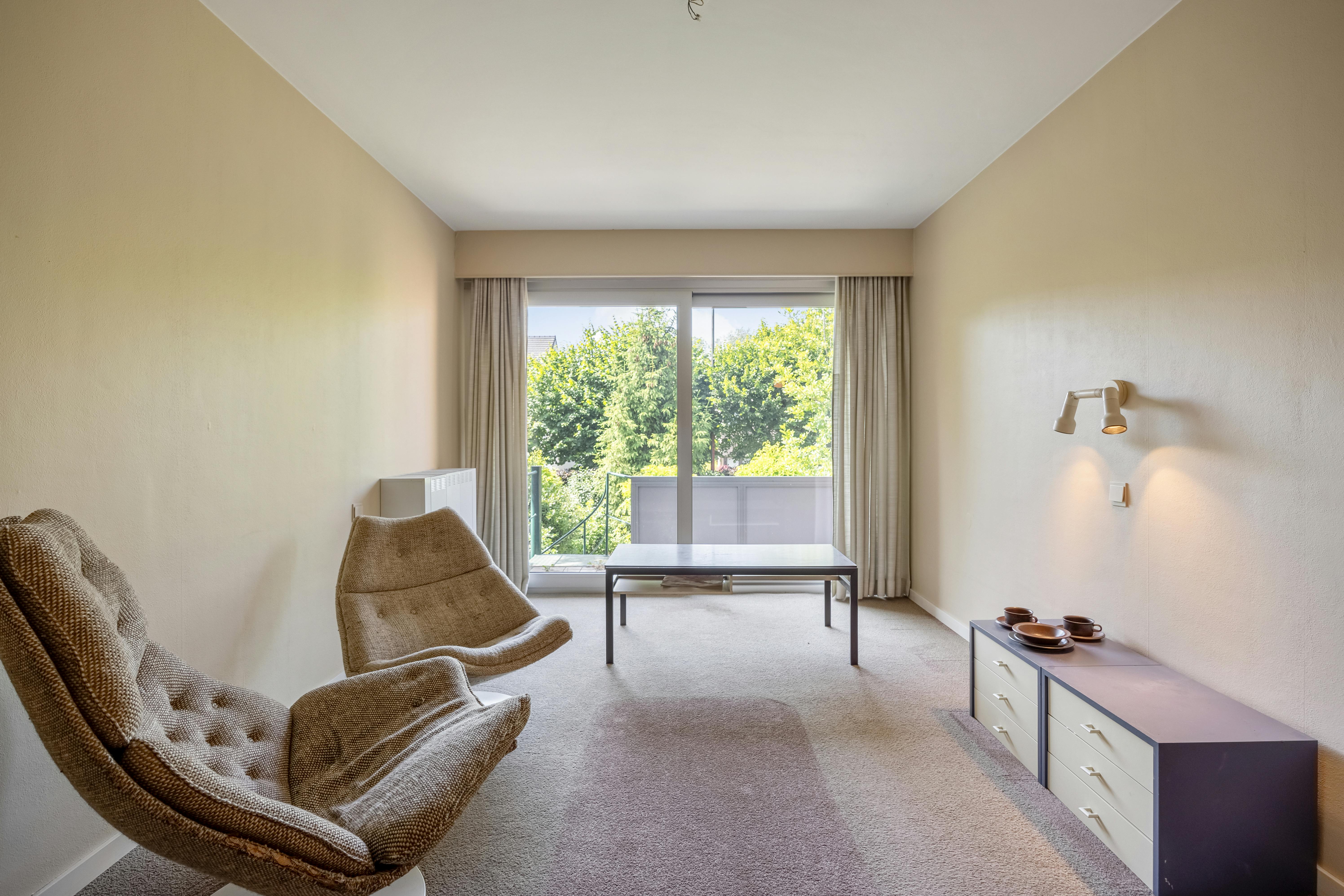 Te renoveren ruime gezinswoning met 5 slaapkamers te Hasselt foto 18